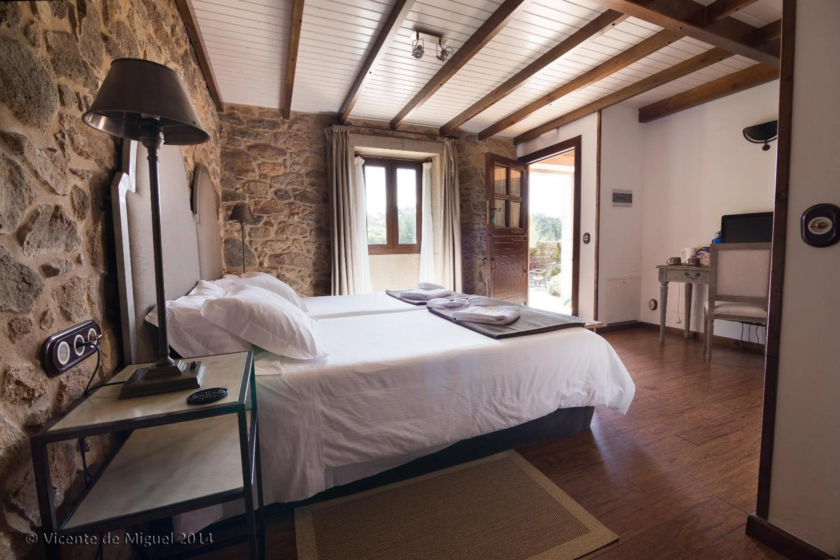 Photo of the whole room, Bed in Hotel Rustico Lugar Do Cotariño