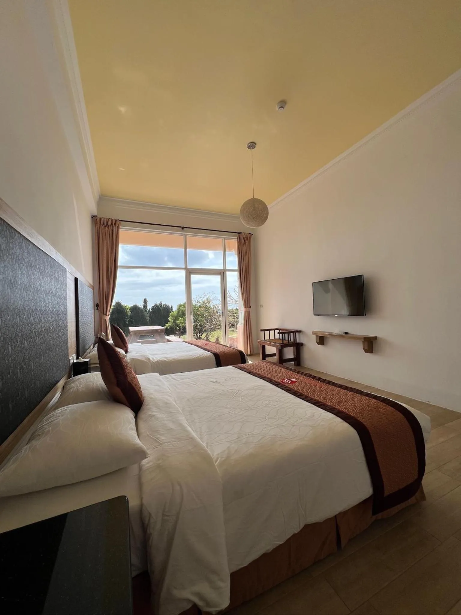 View (from property/room), Bed in Coral B&B