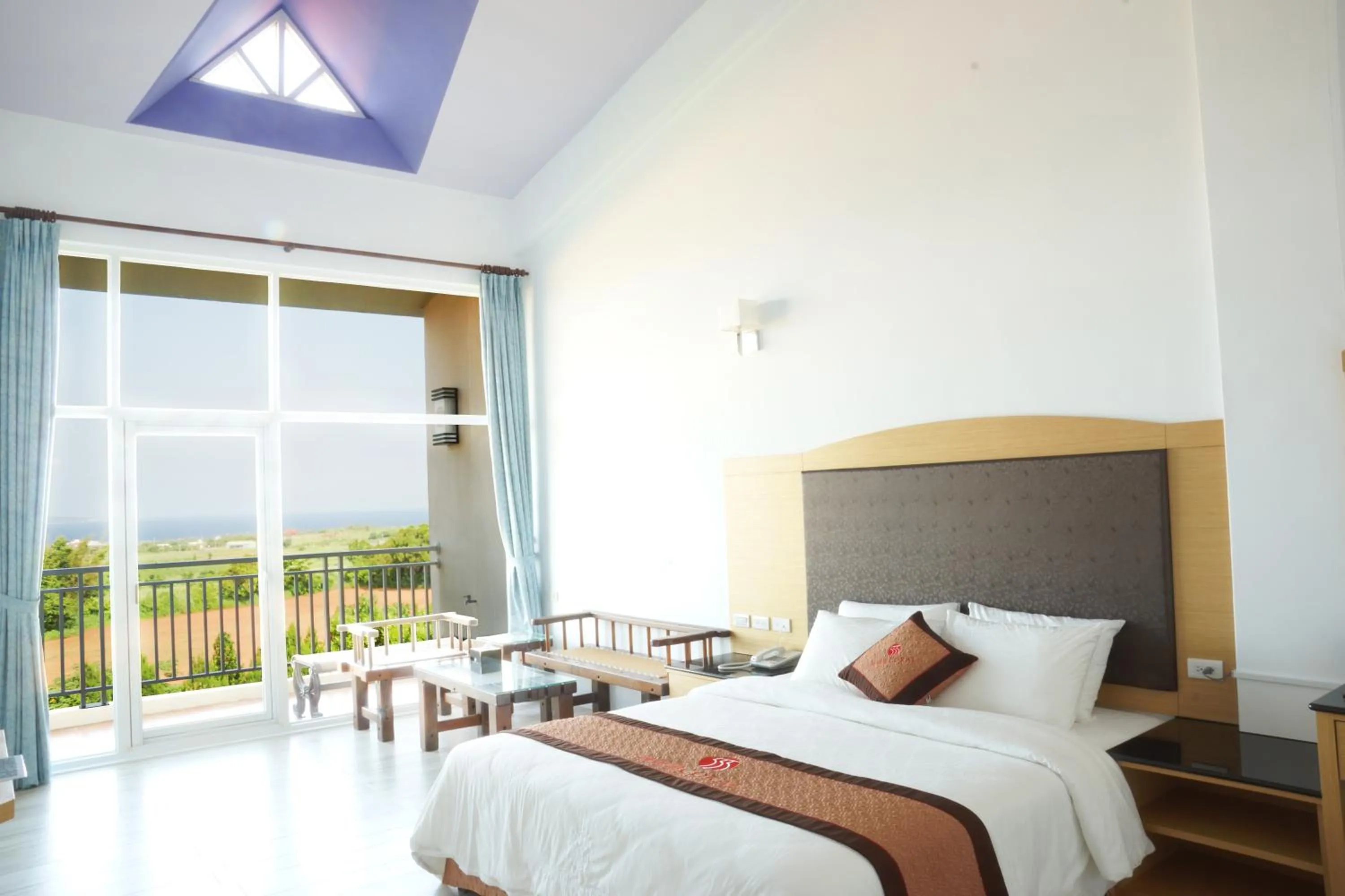 Bedroom, Bed in Coral B&B