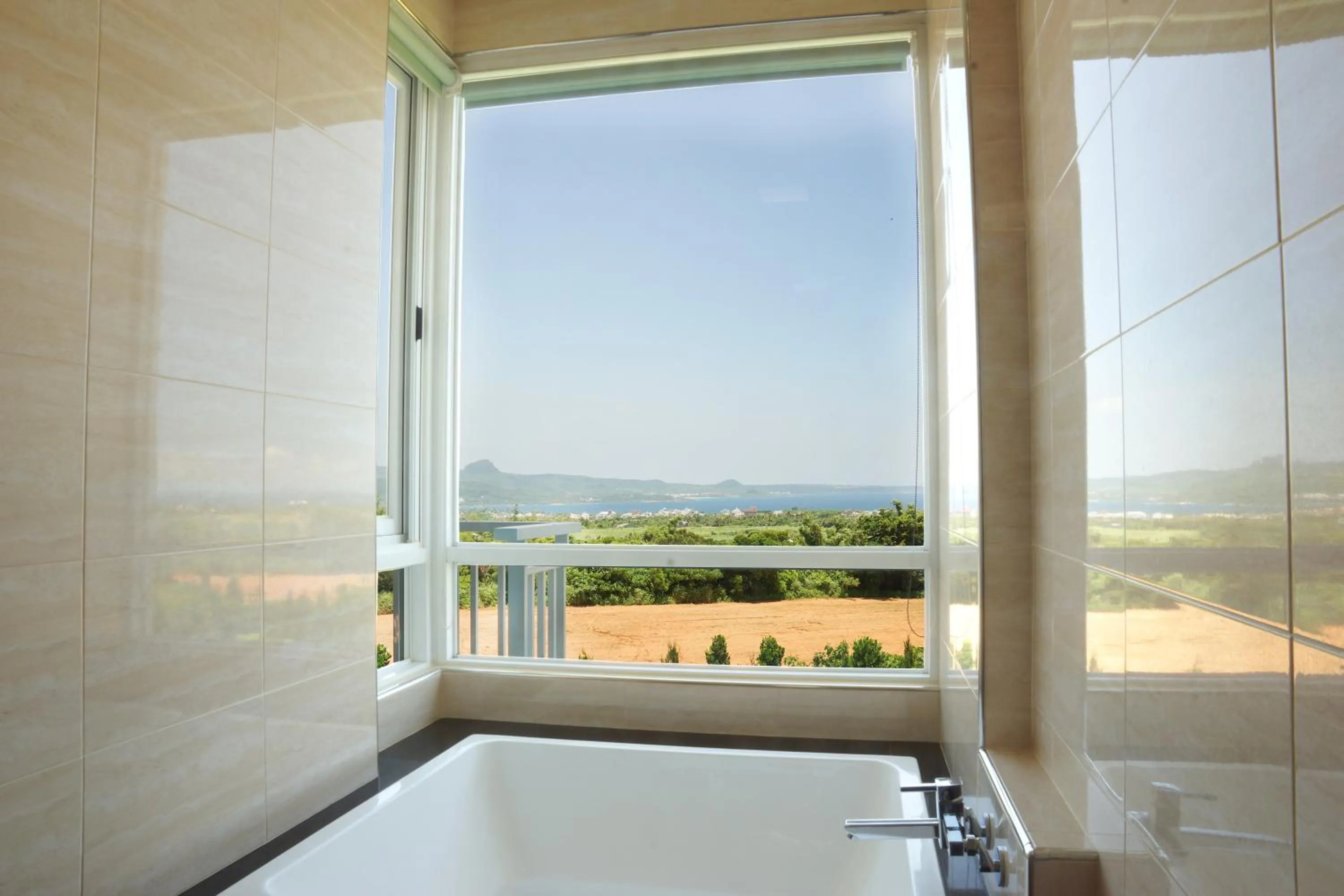 Bathroom in Coral B&B