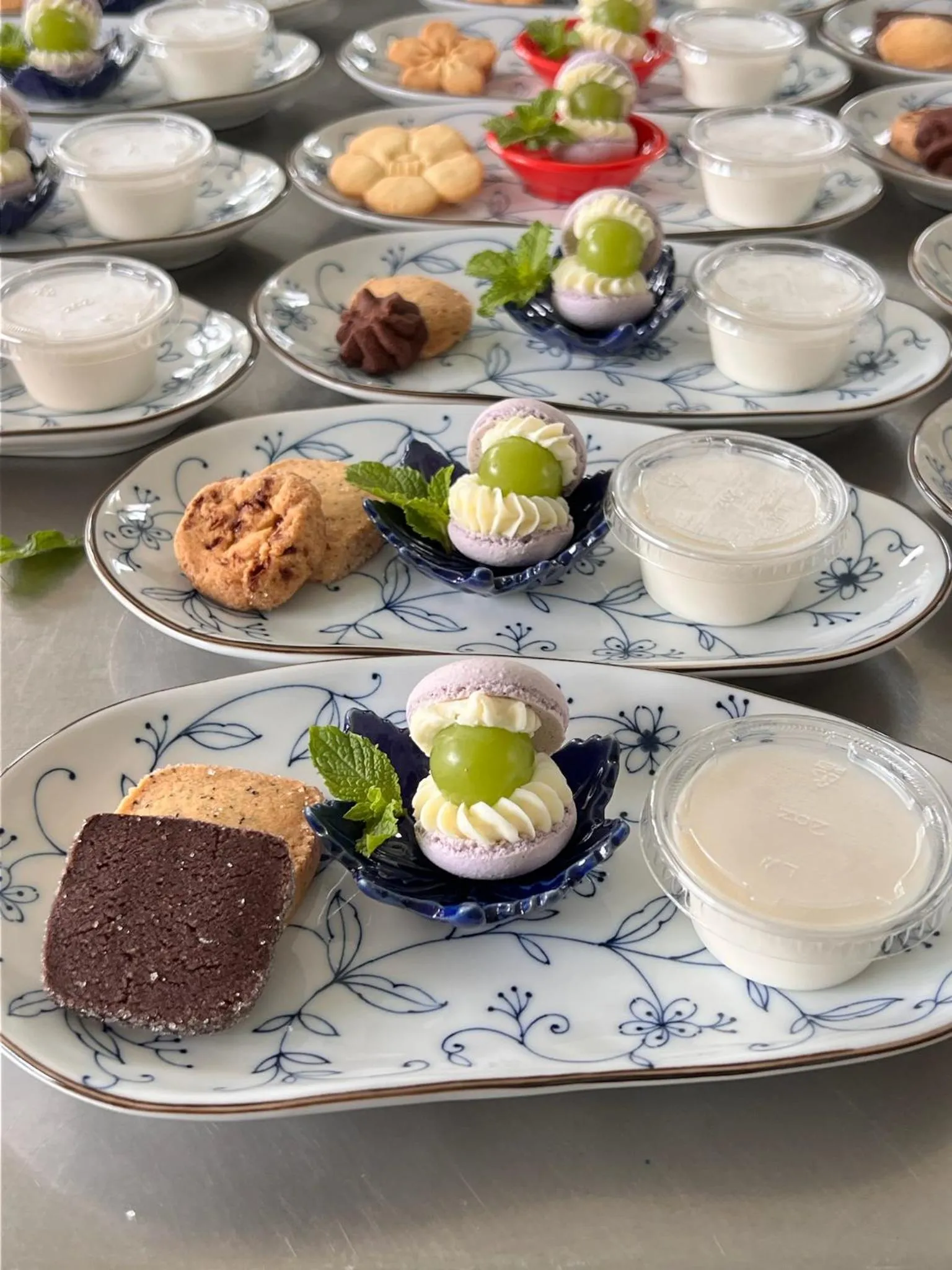 Food and drinks in Coral B&B