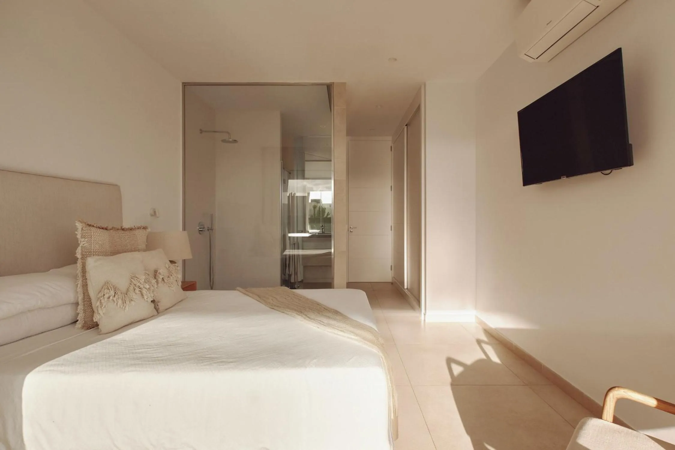 Bed in Villas Alondra