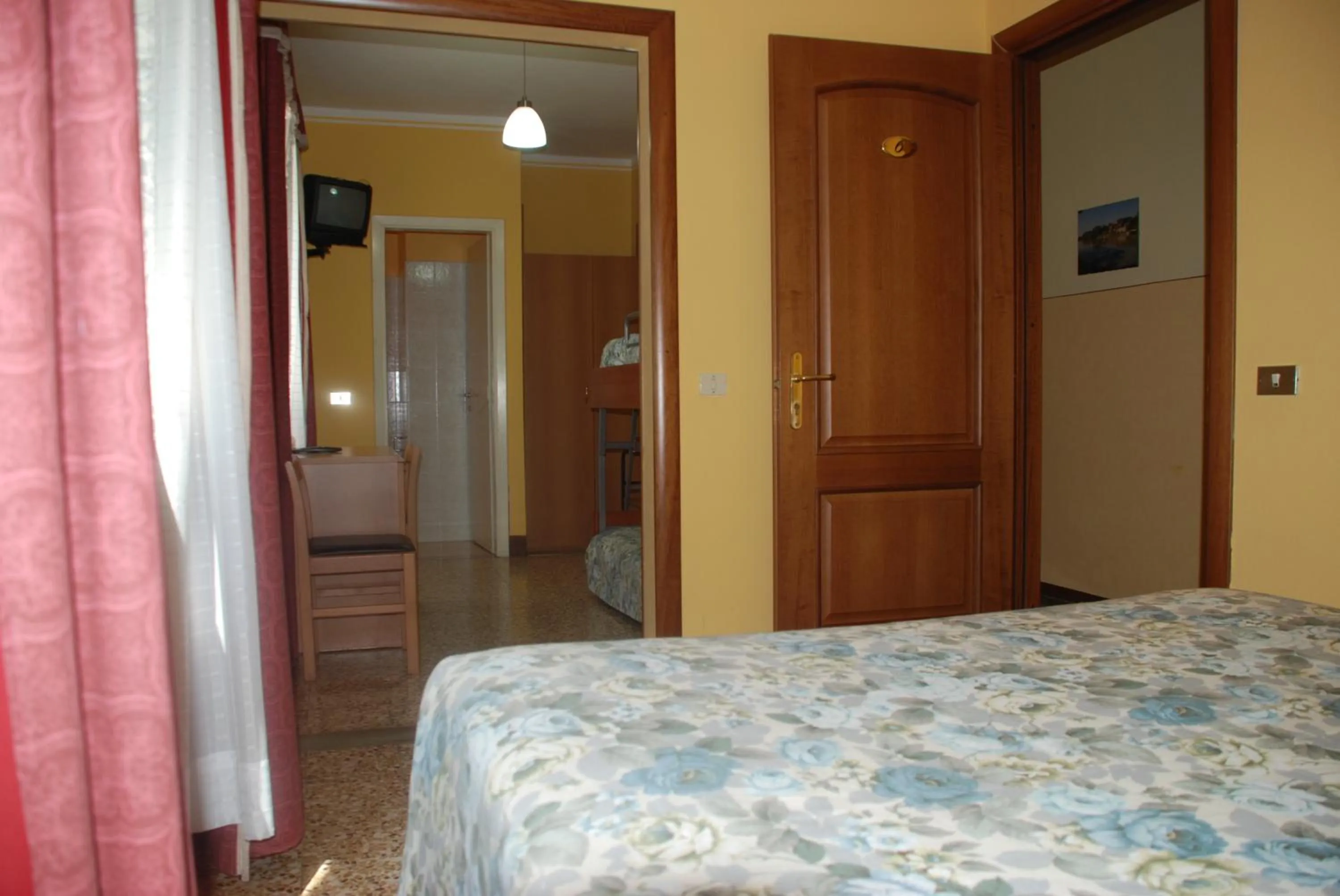 Photo of the whole room in Hotel Villa Ruscello