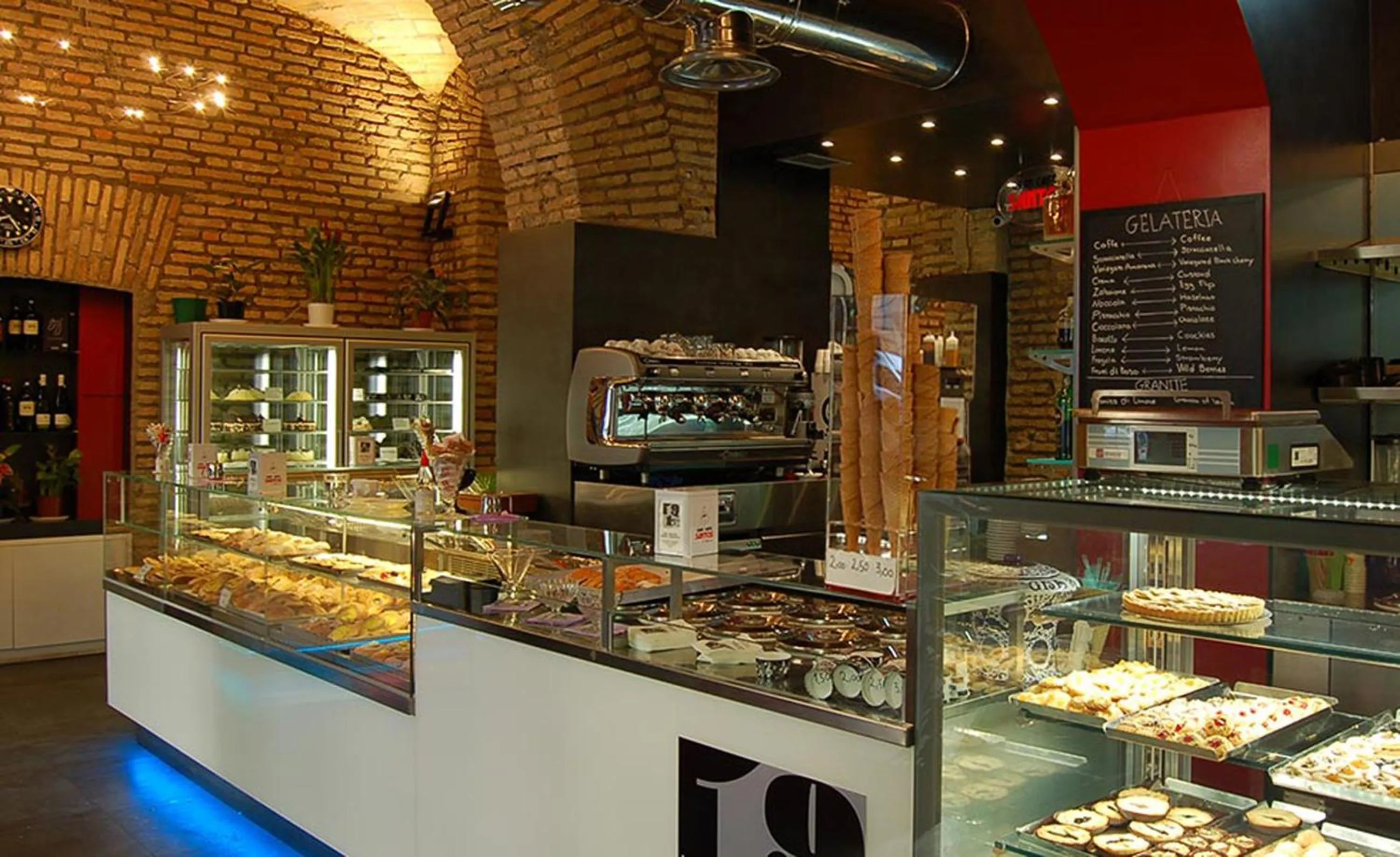 Italian breakfast in Raphael Rooms