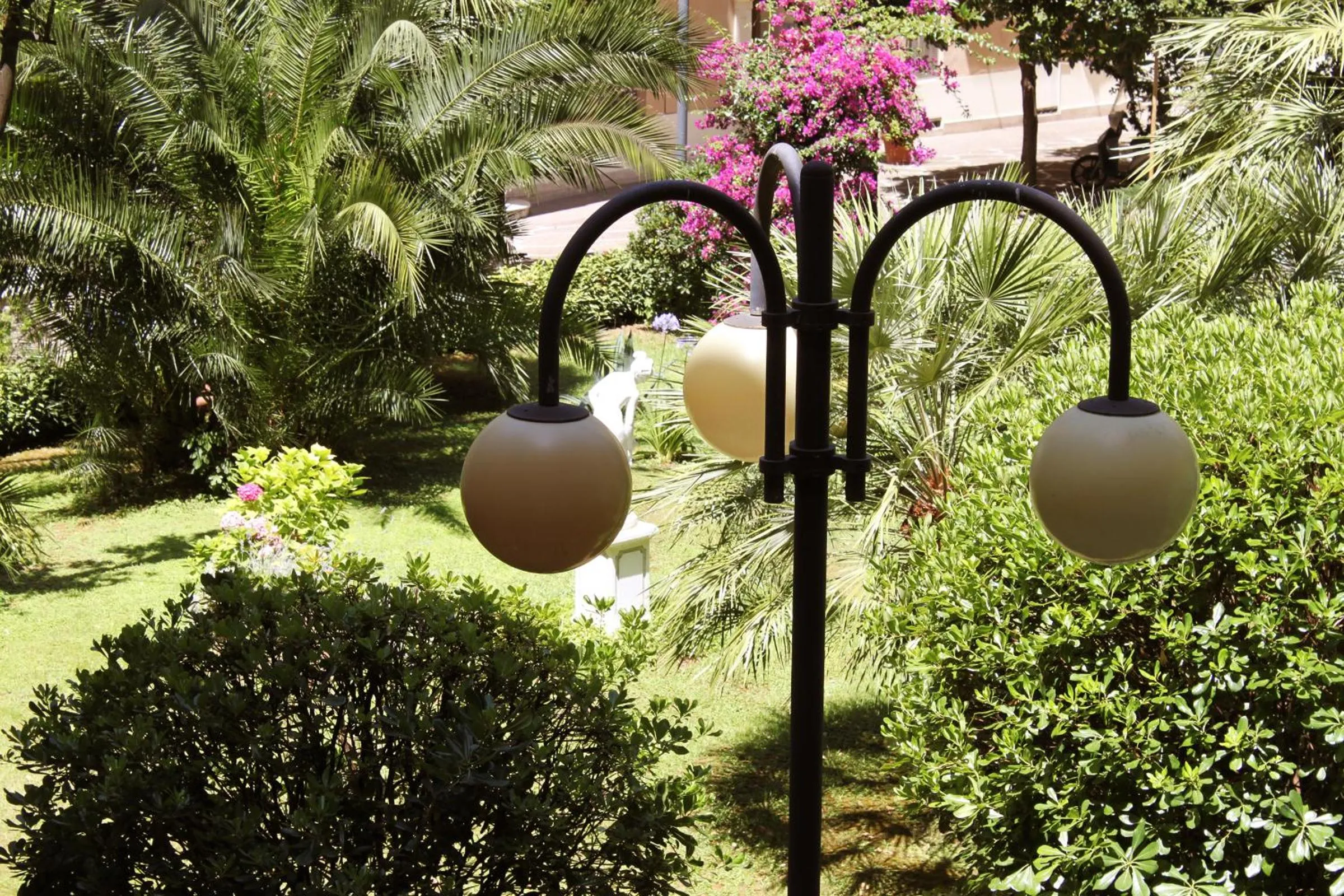 Garden view in Raphael Rooms