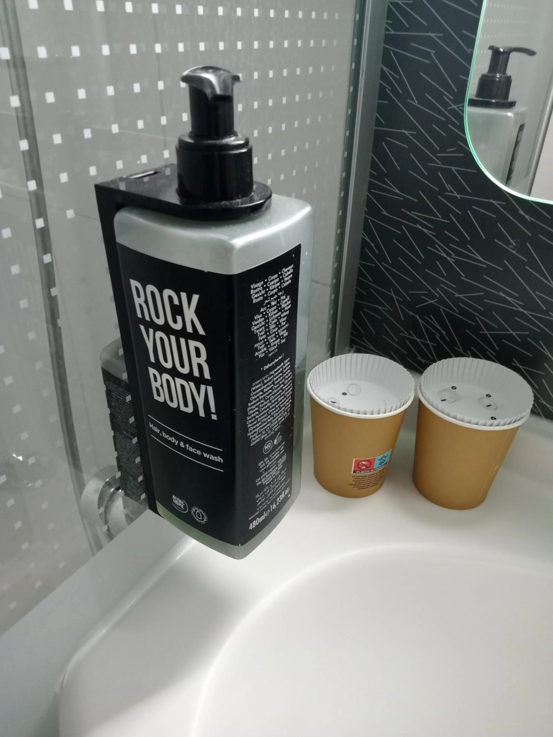 Bathroom in ibis Orange Centre