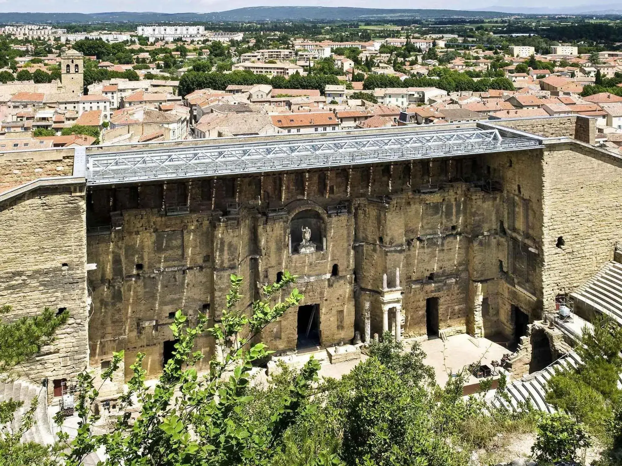 Bedroom in ibis Orange Centre Bedroom in ibis Orange Centre