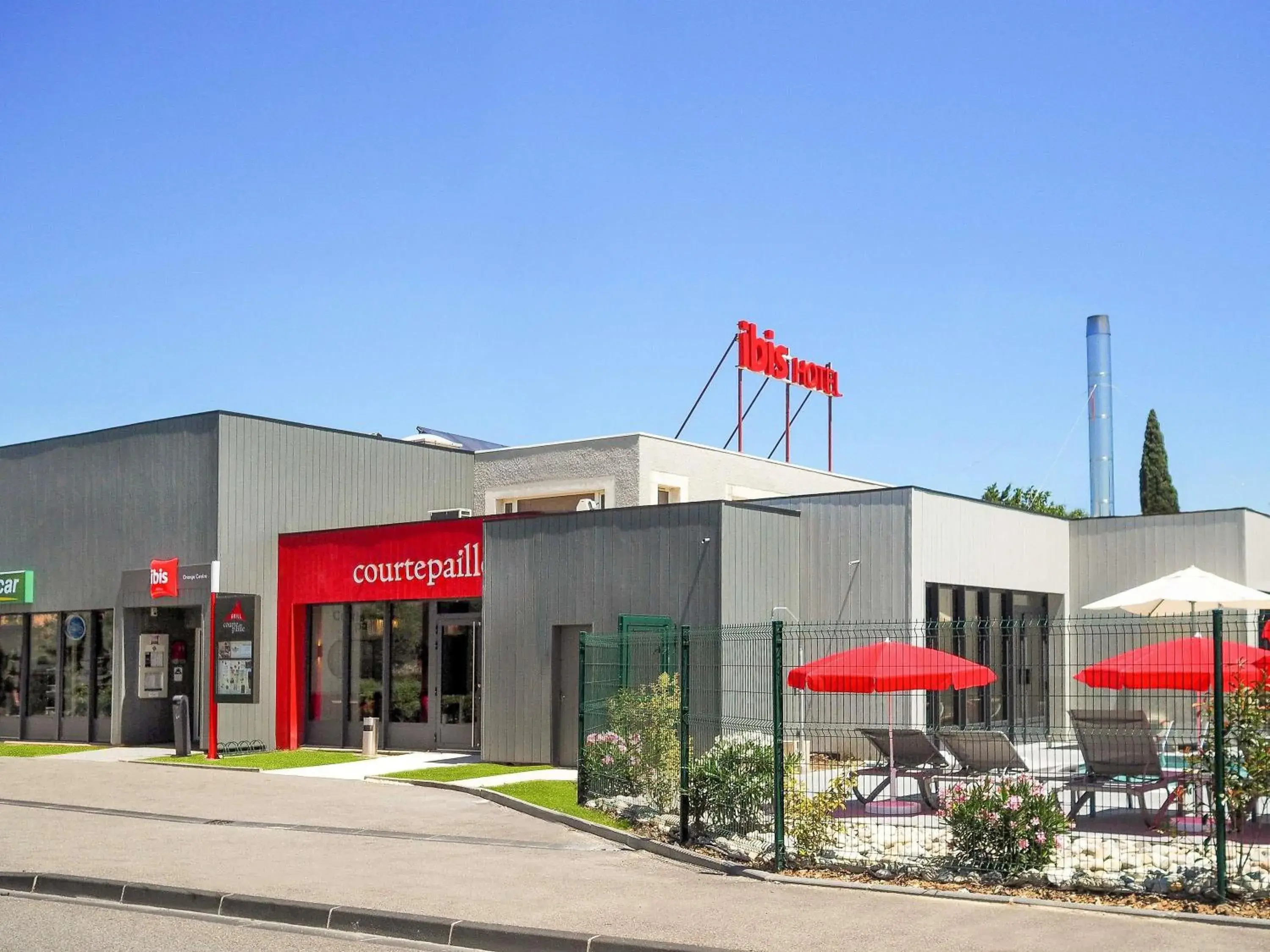 Property building in ibis Orange Centre Echangeur A7 A9 Property building in ibis Orange Centre Echangeur A7 A9