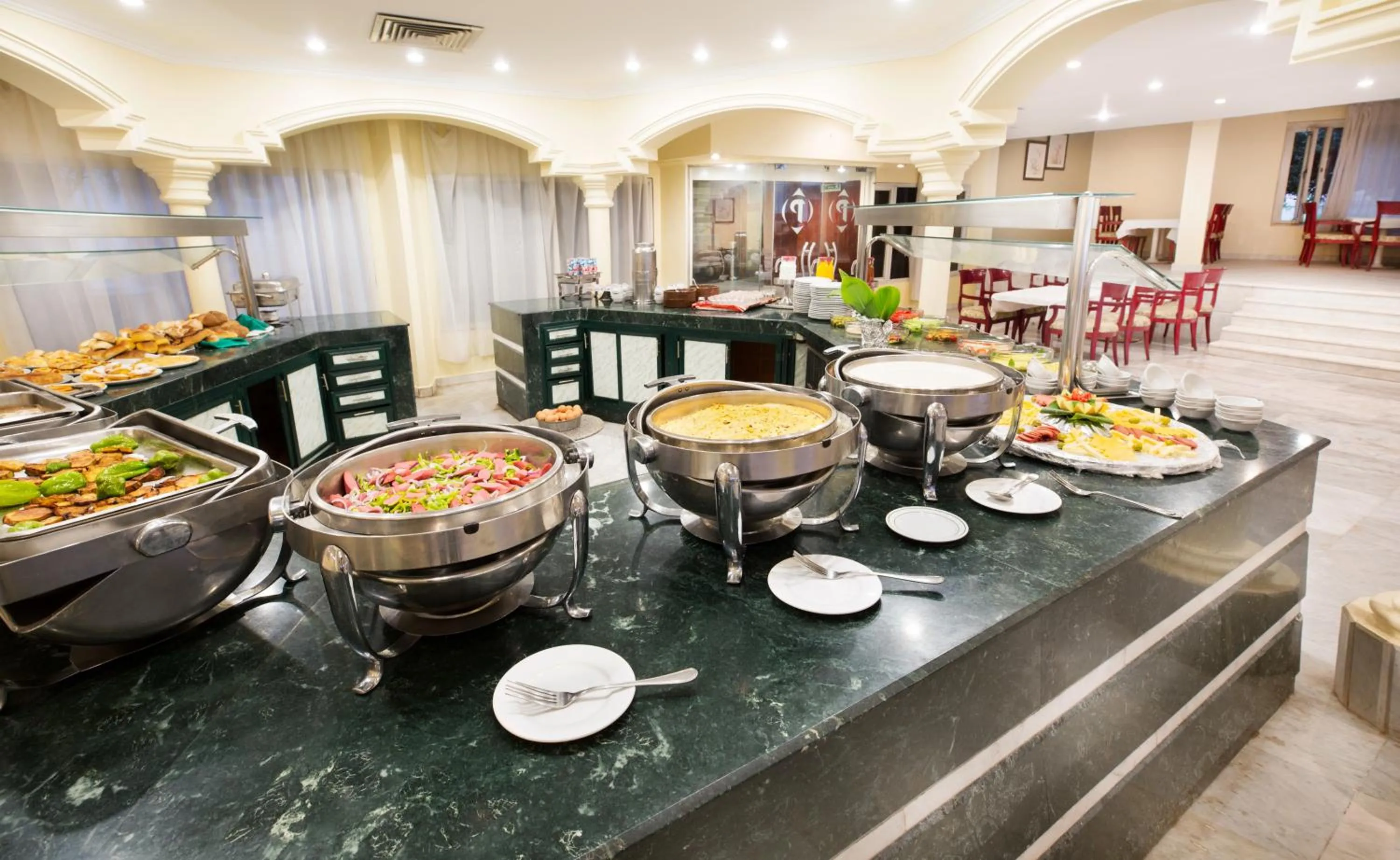 Restaurant/places to eat in Obelisk Nile Hotel Aswan