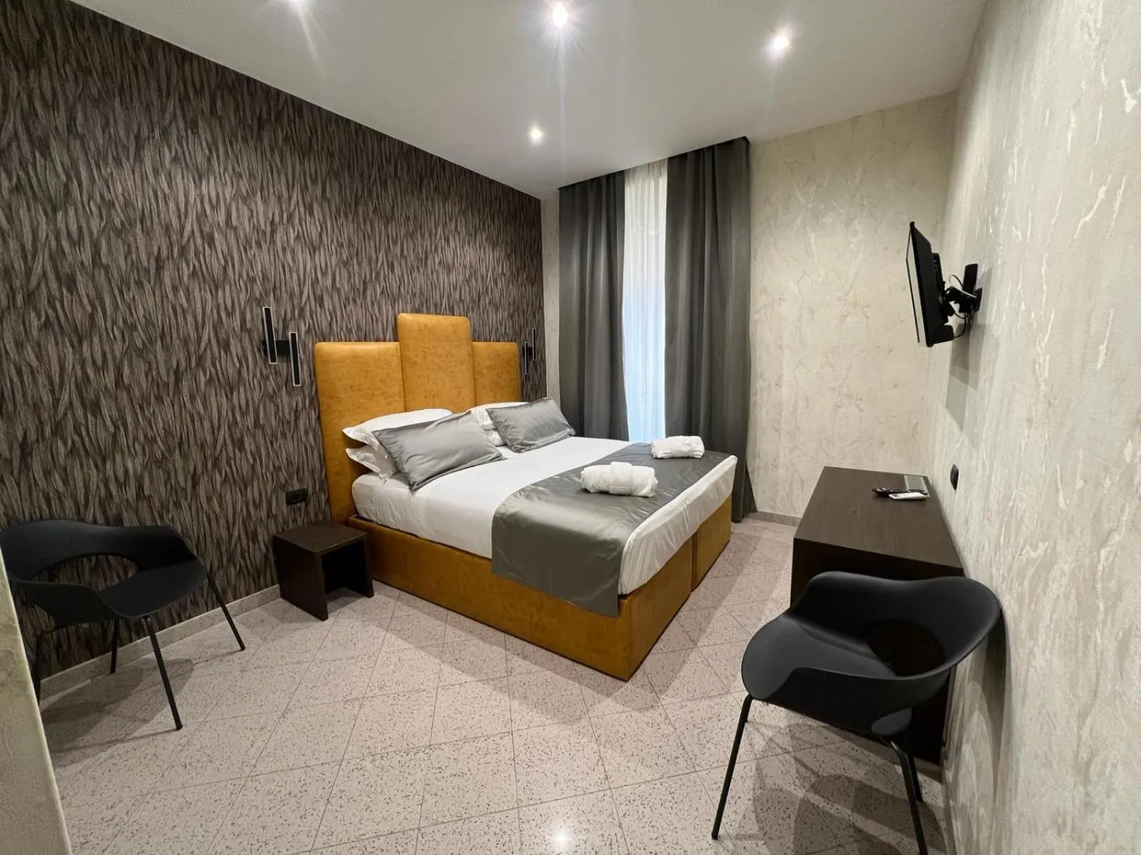 Bed in Hotel Ercoli House