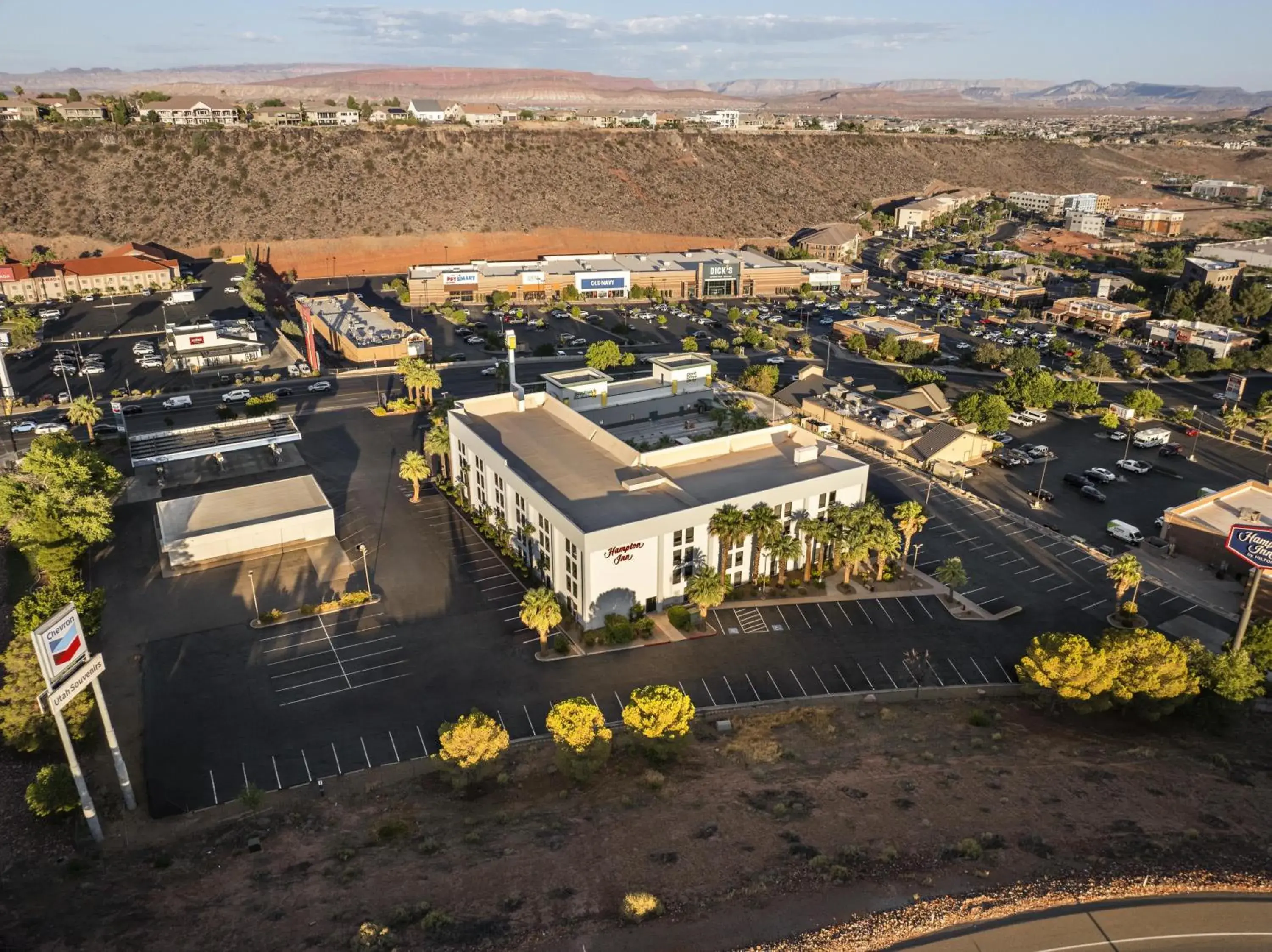 Property building in Hampton Inn St. George Property building in Hampton Inn St. George