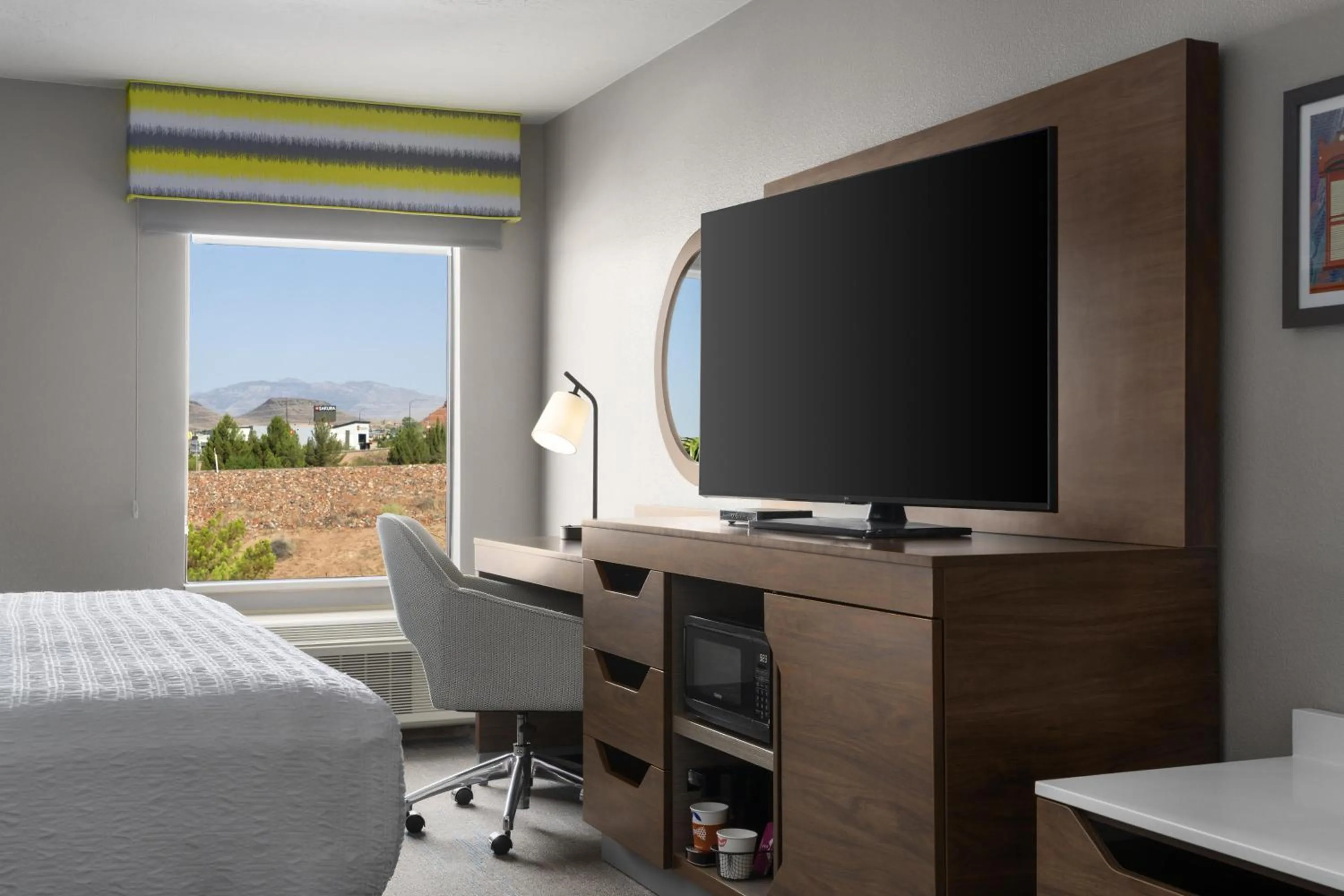 Bedroom, Bed in Hampton Inn St. George