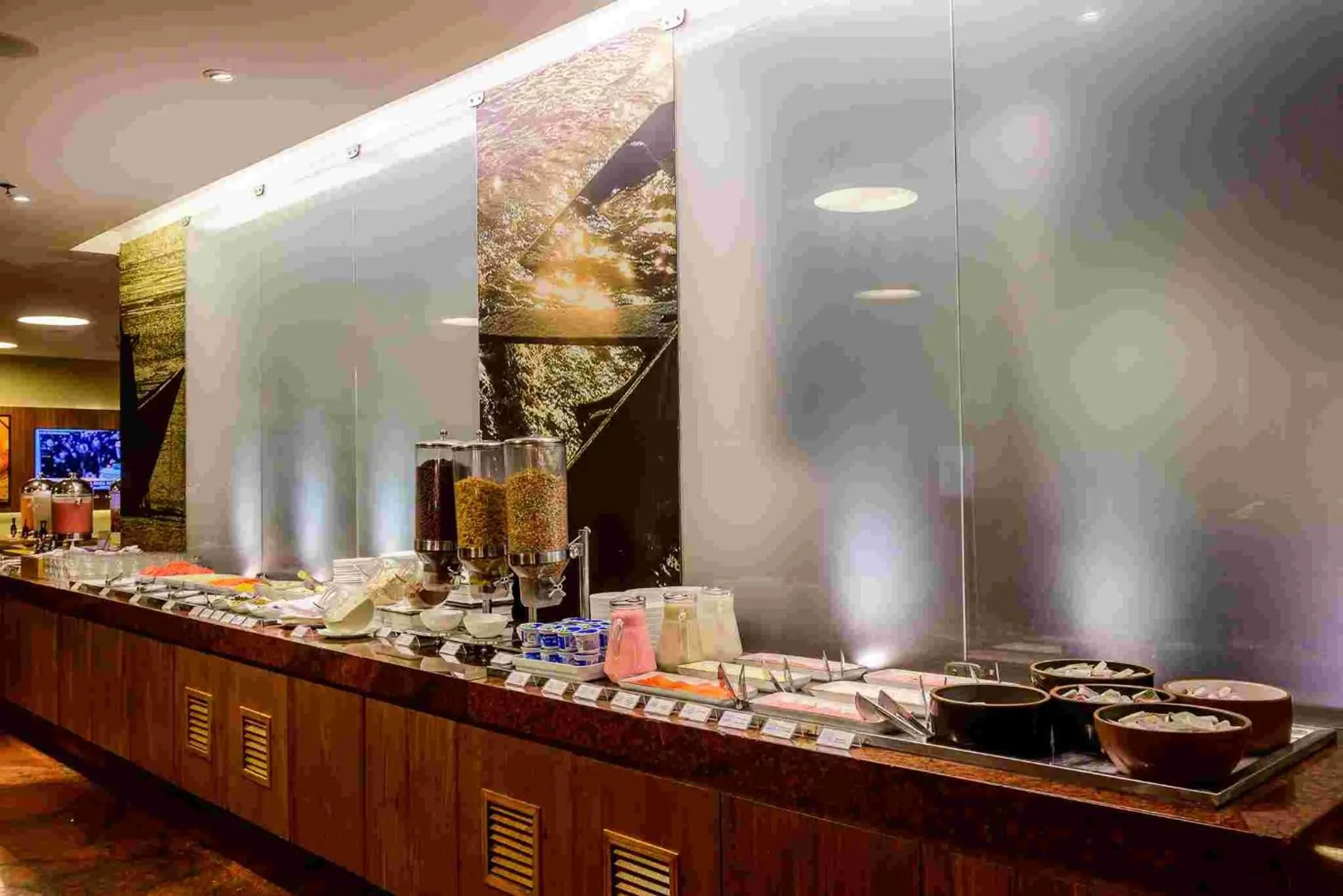 Breakfast in Hotel Luzeiros São Luis