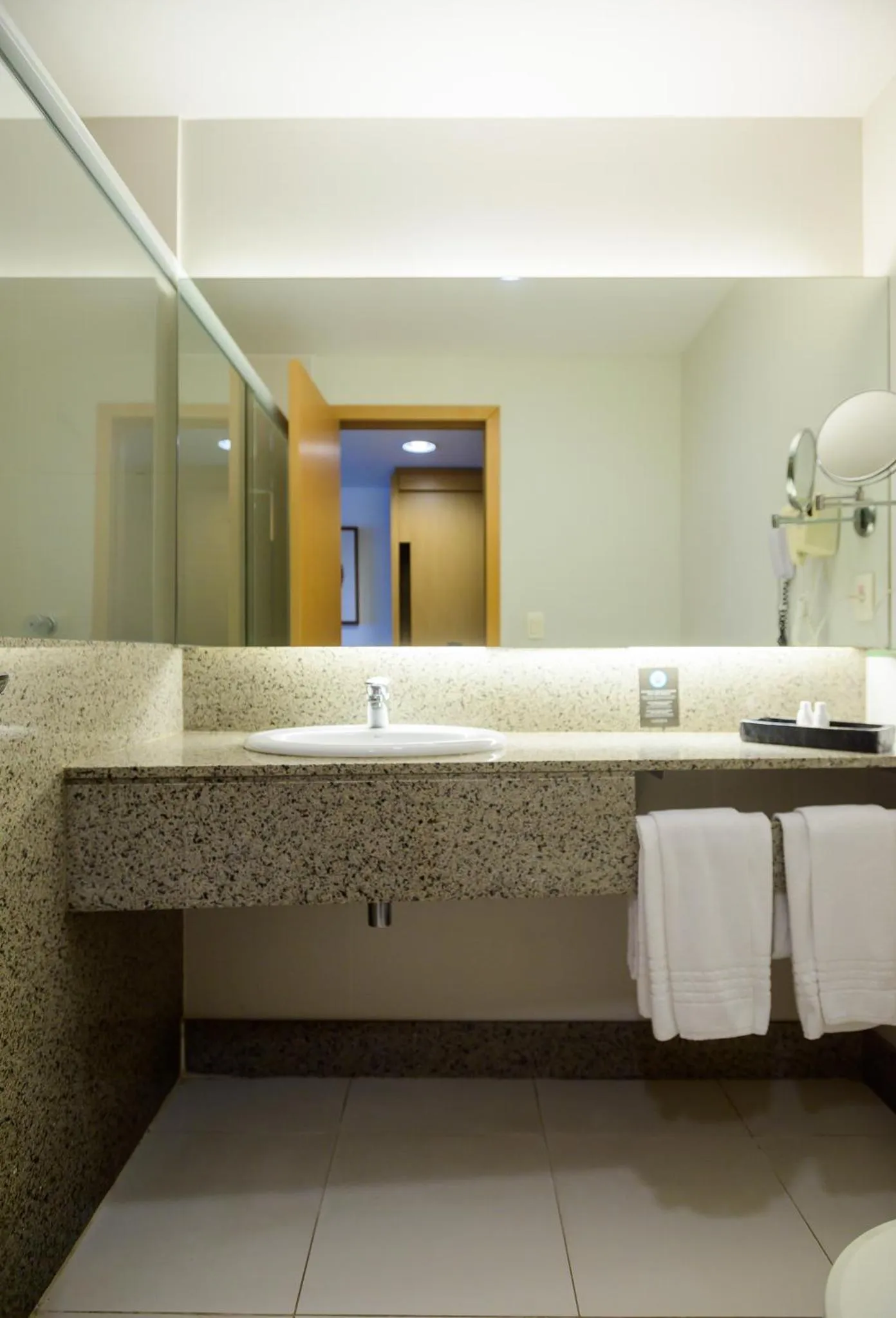 Bathroom in Hotel Luzeiros São Luis