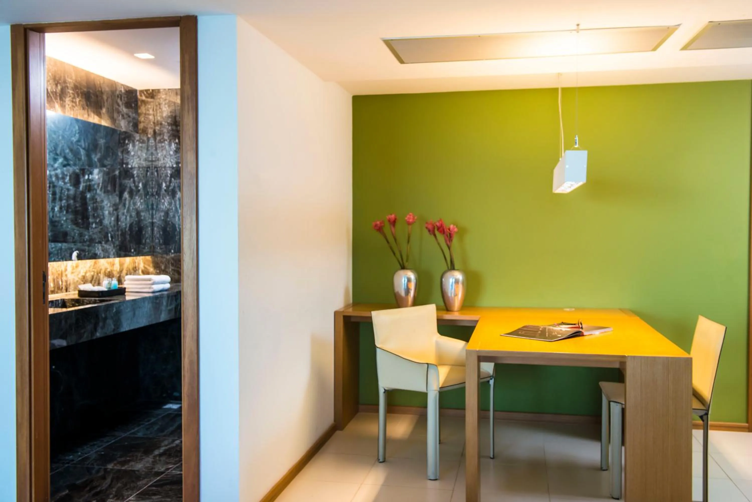 Photo of the whole room in Hotel Luzeiros São Luis