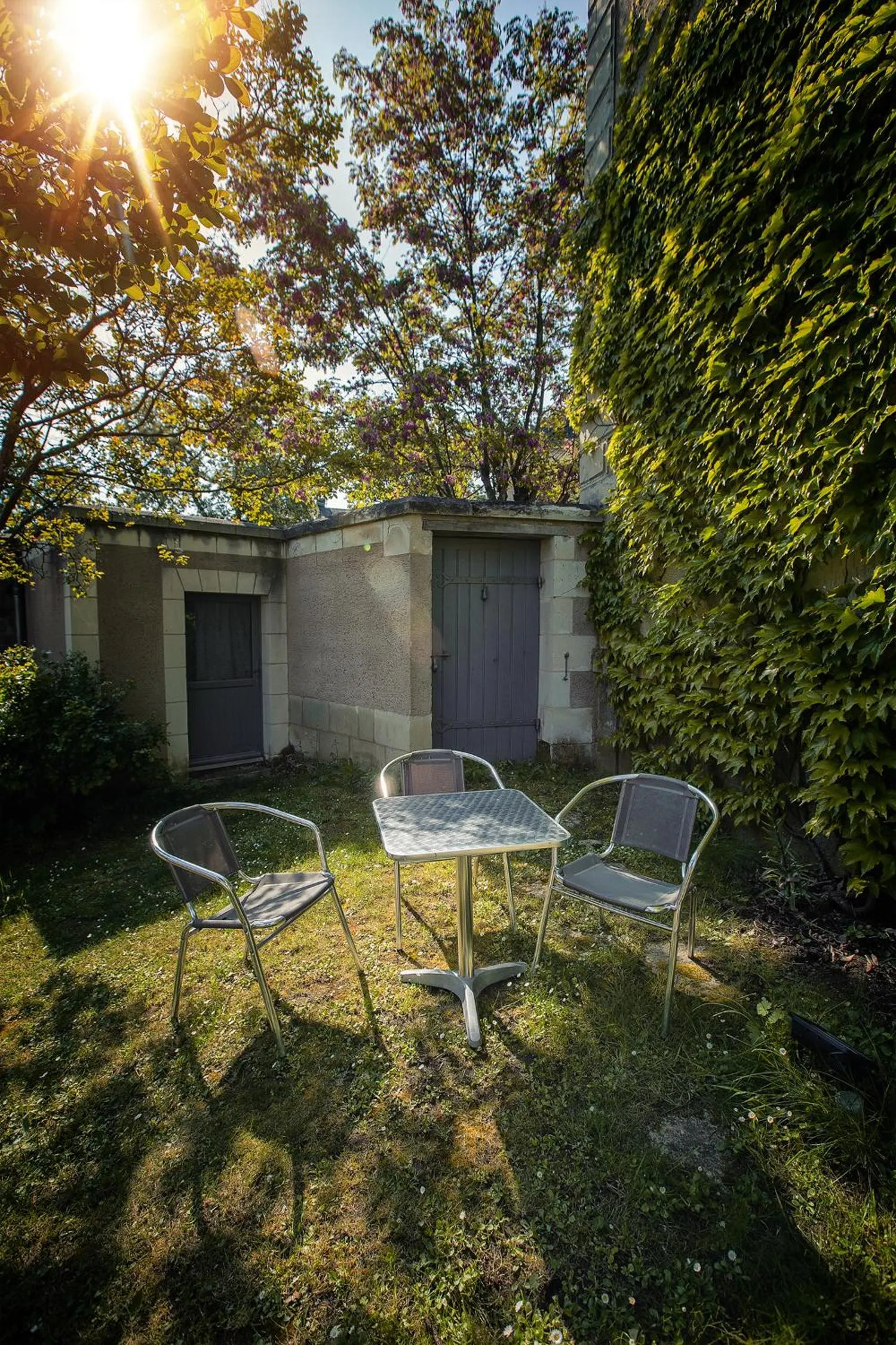 Garden in Hôtel & Spa Chai De La Paleine