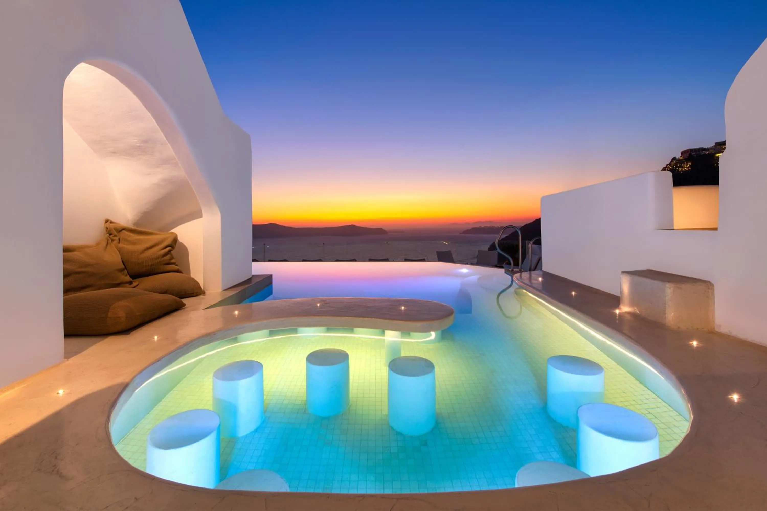 Pool view in Athina Aperto Suites