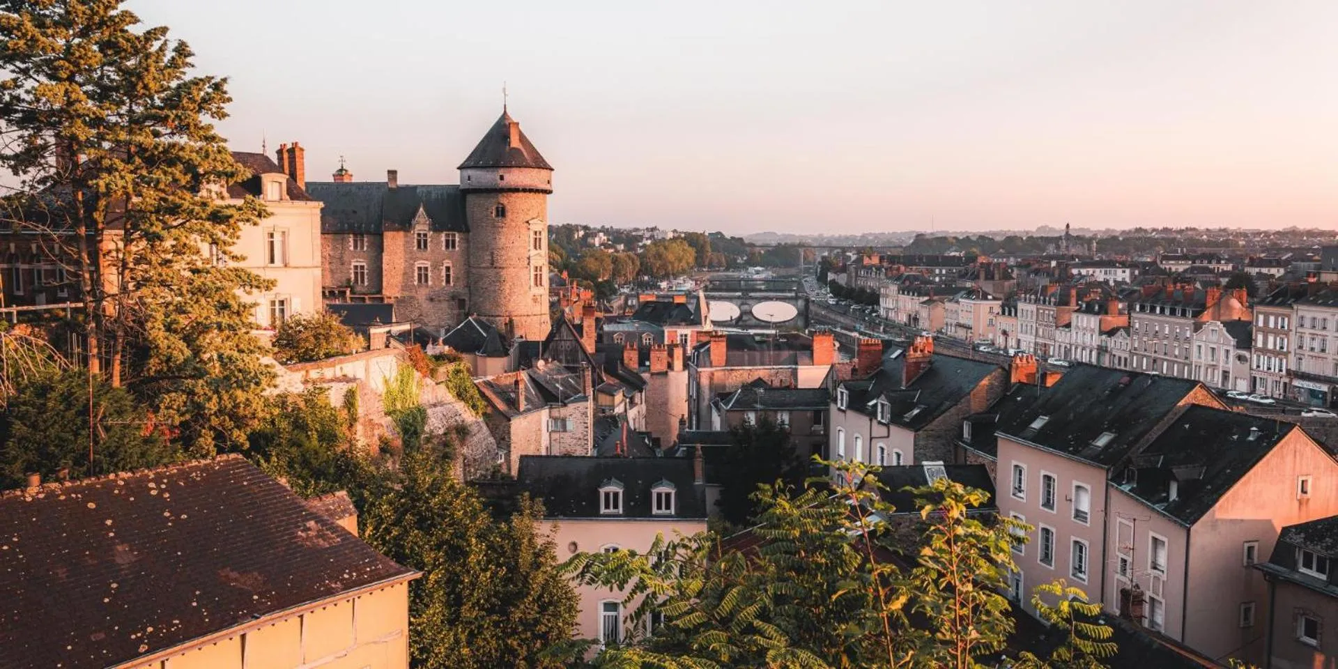 City view in Fasthotel Laval