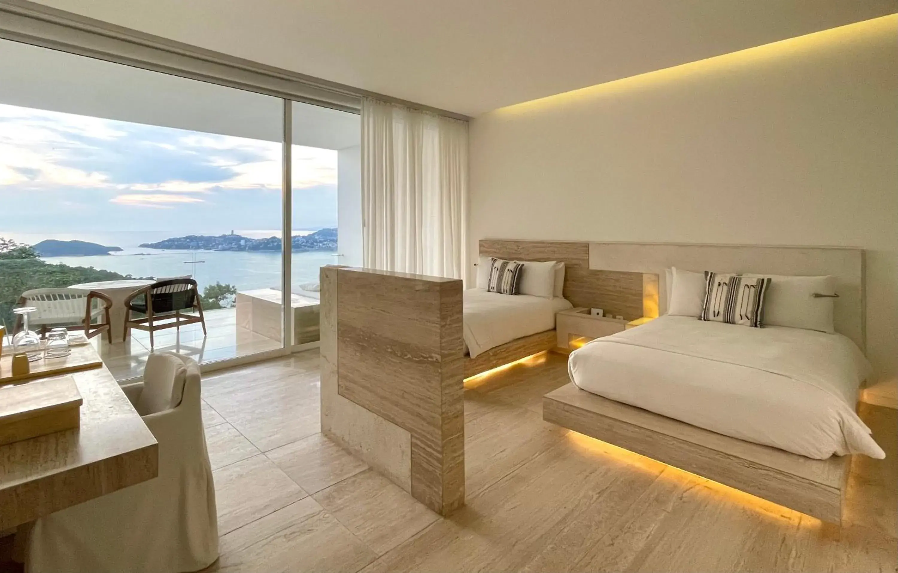 Bed in Encanto Acapulco Bed in Encanto Acapulco