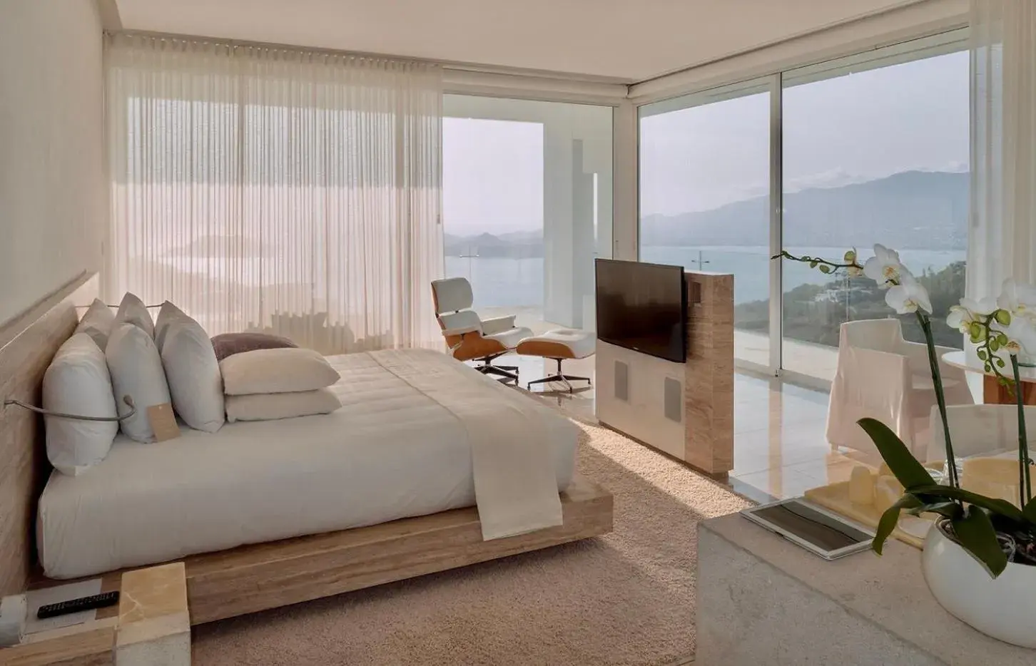 Bed in Encanto Acapulco Bed in Encanto Acapulco