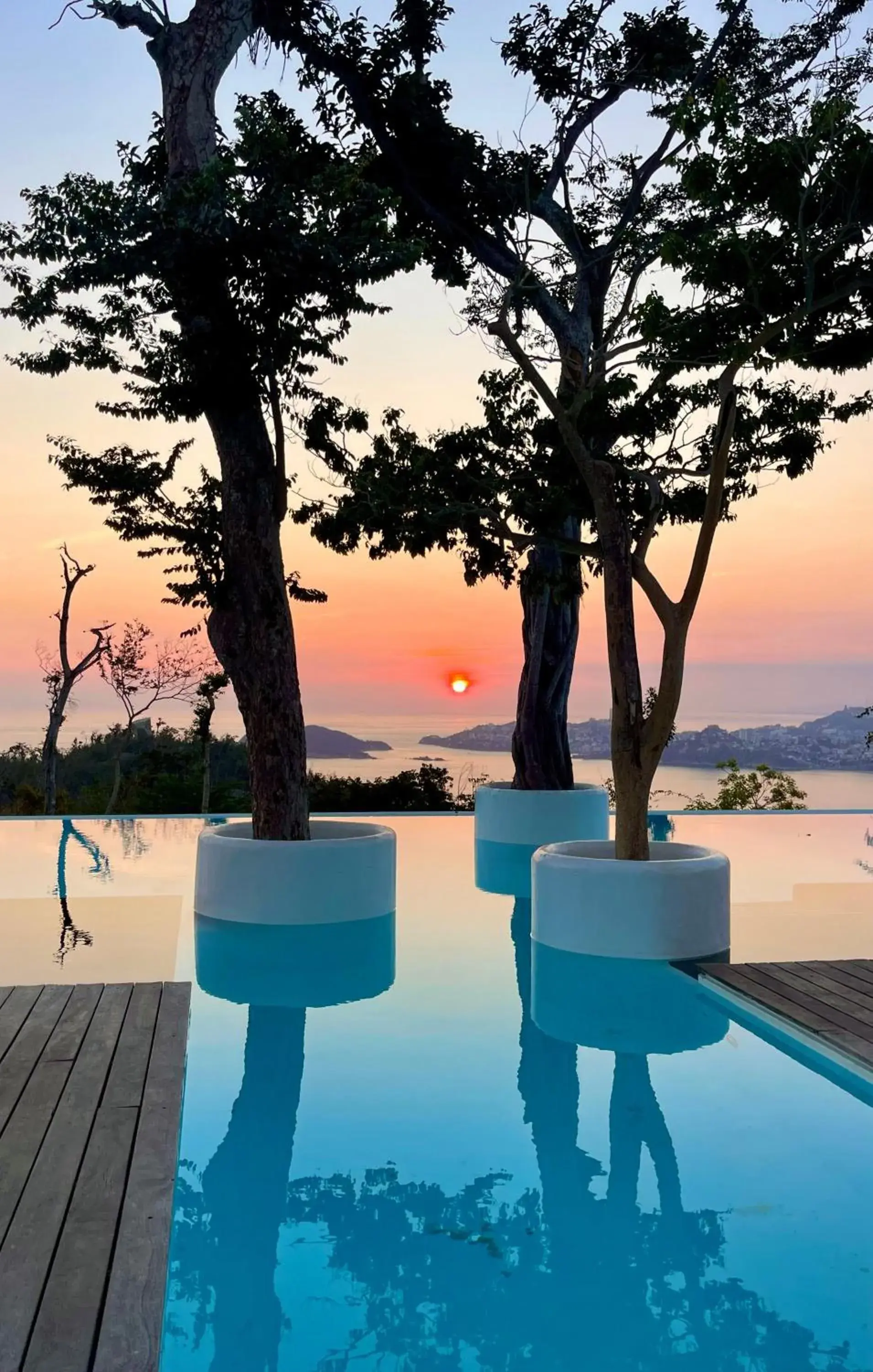 Mountain view in Encanto Acapulco Mountain view in Encanto Acapulco