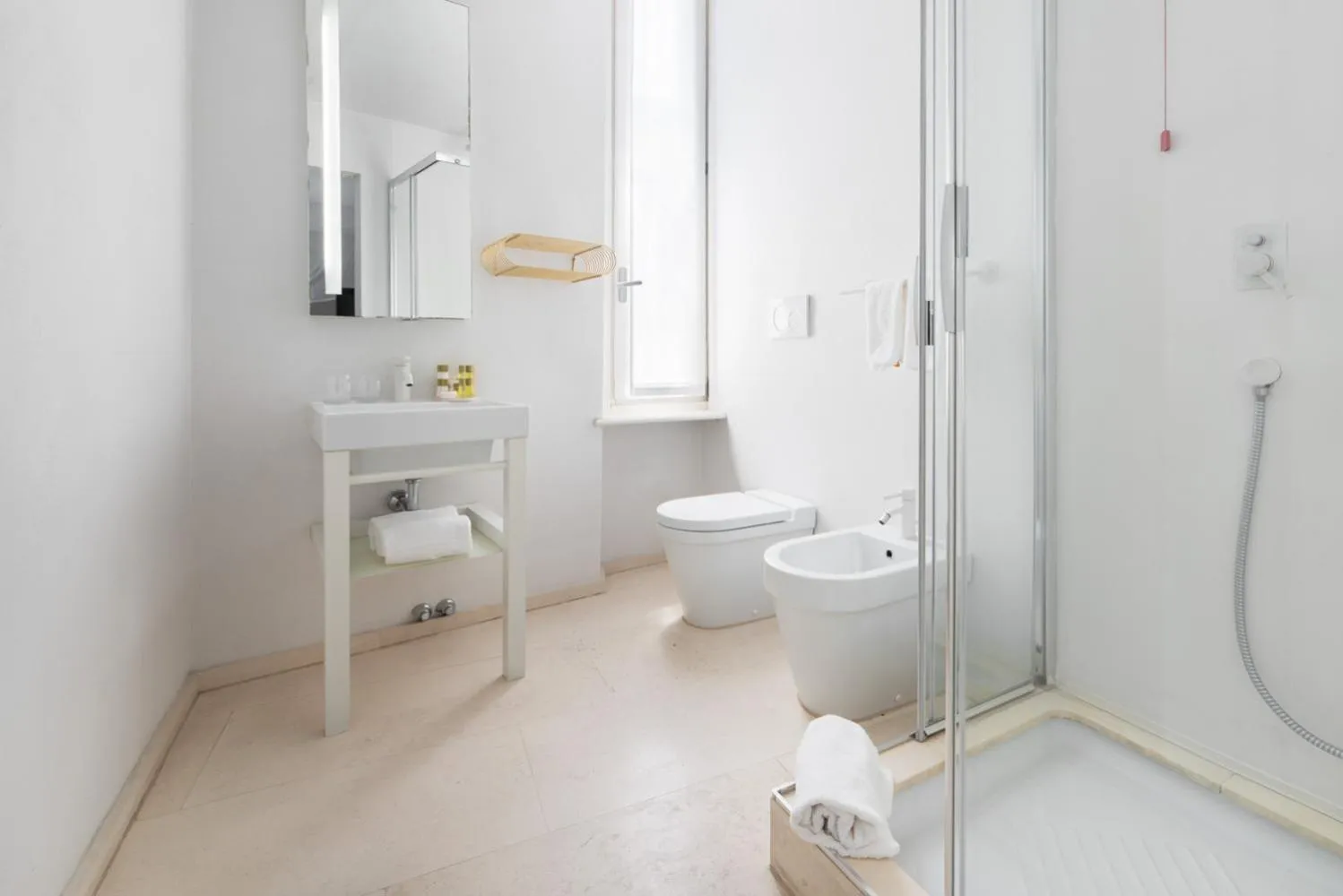 Shower in Eurostars Florence Boutique