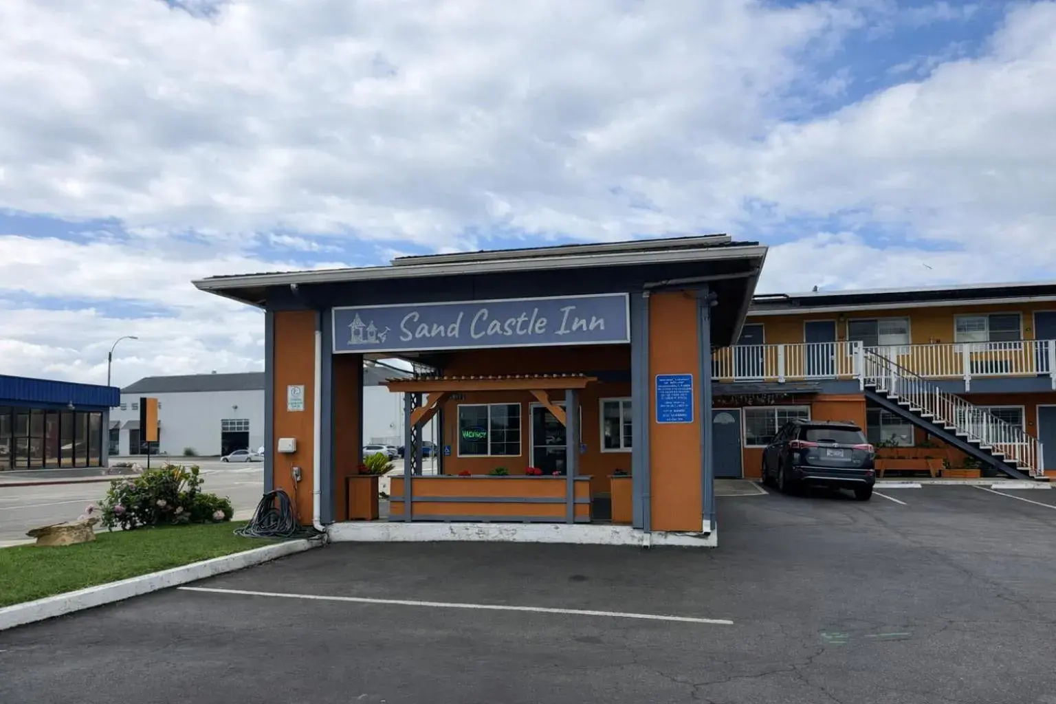 Property building in Sand Castle Inn Property building in Sand Castle Inn