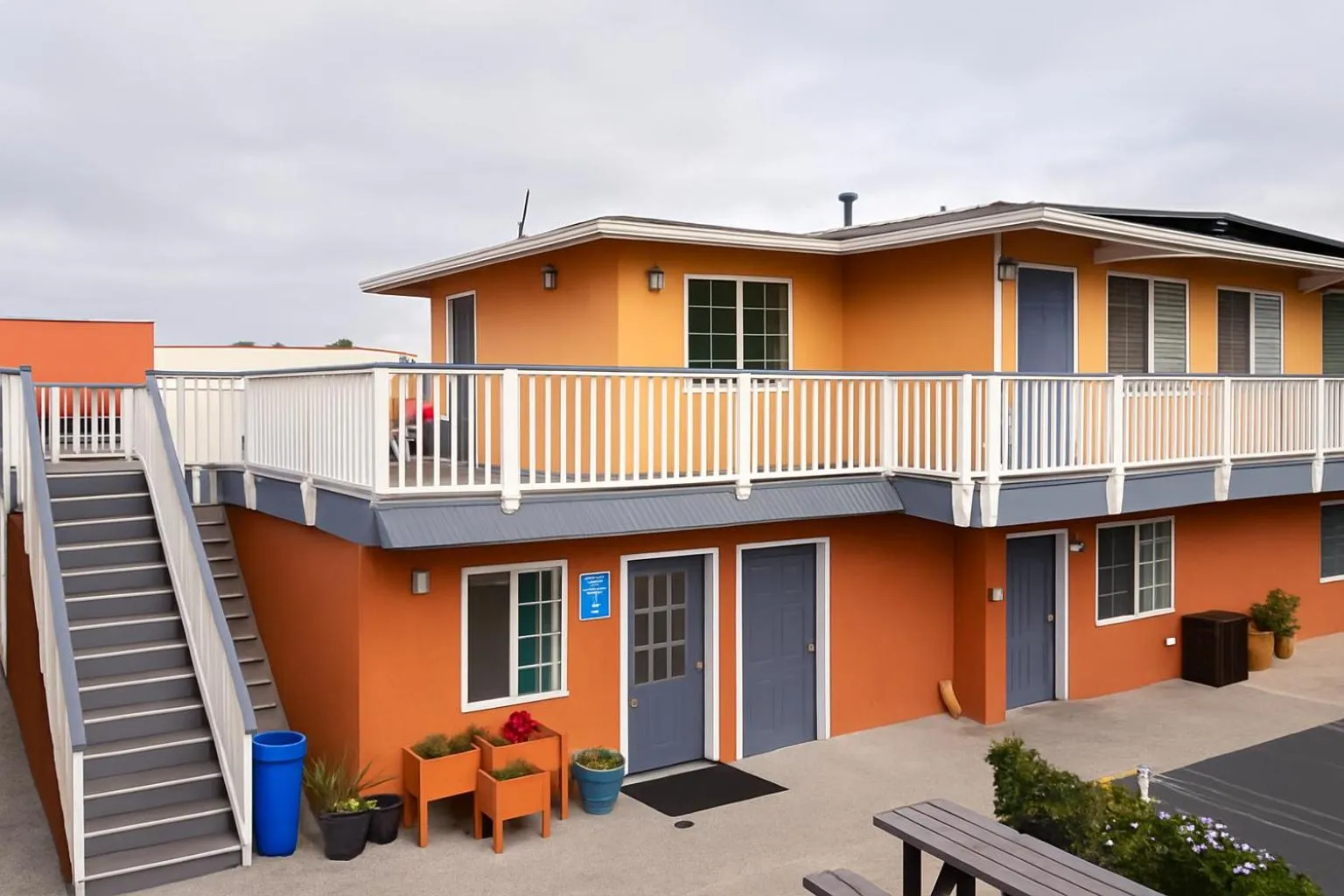Property building in Sand Castle Inn