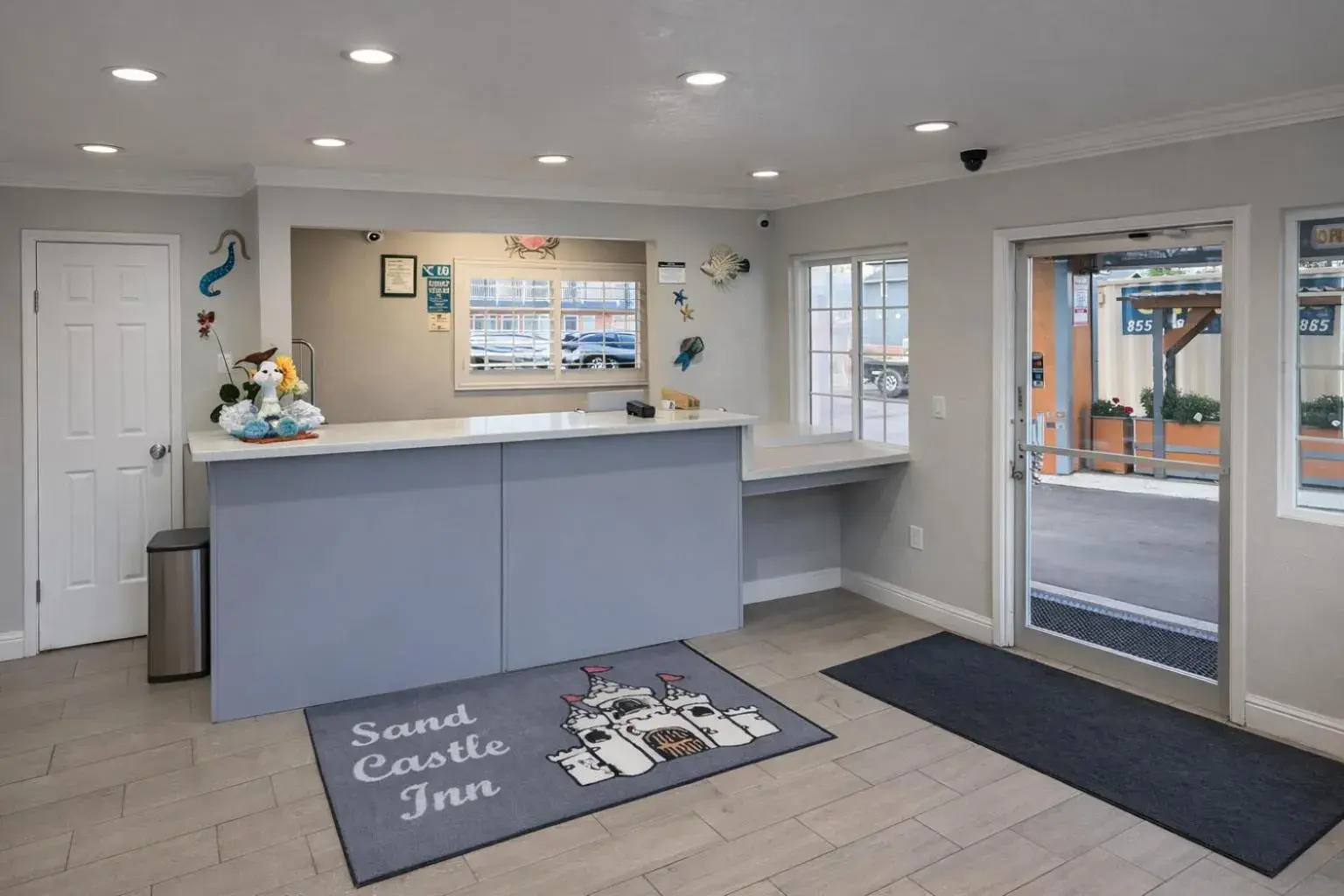 Lobby or reception in Sand Castle Inn Lobby or reception in Sand Castle Inn