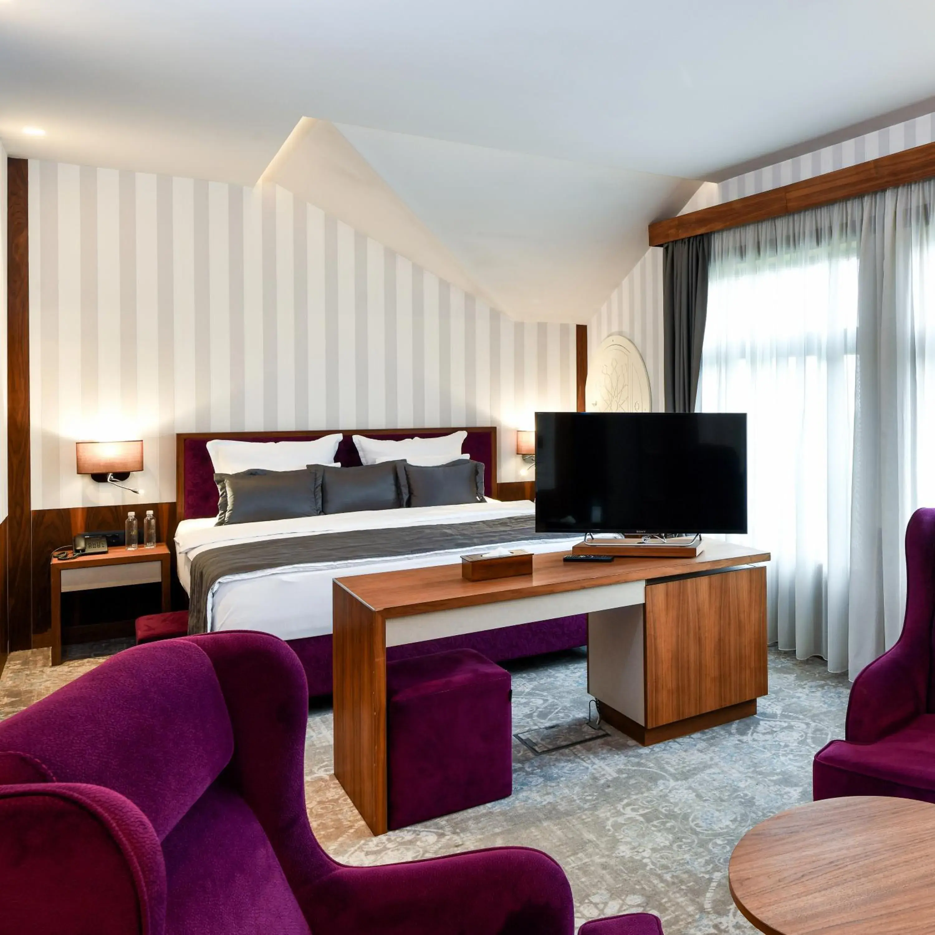 Bedroom, Bed in Heritage Hotel Krone Bedroom, Bed in Heritage Hotel Krone