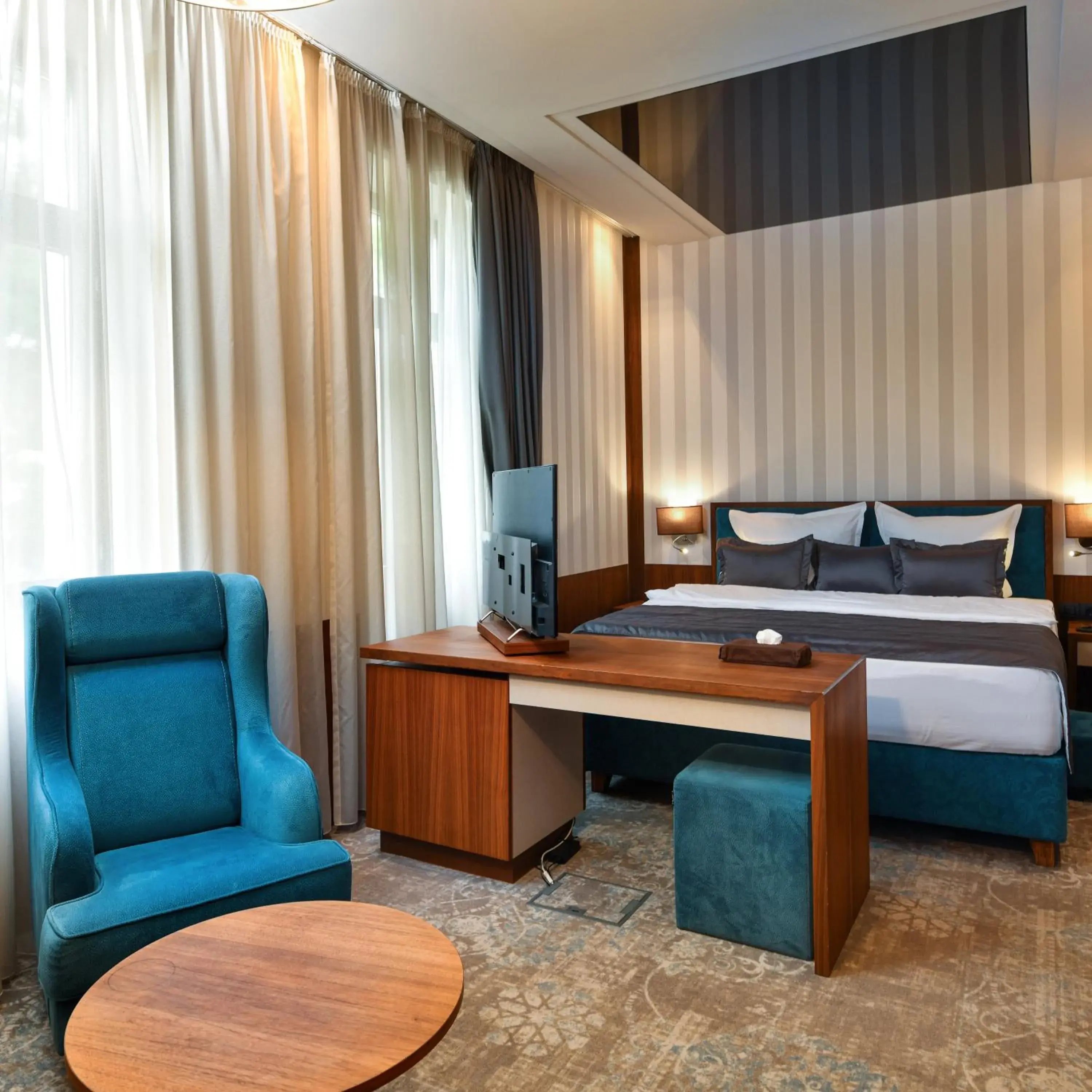 Bedroom, Bed in Heritage Hotel Krone Bedroom, Bed in Heritage Hotel Krone