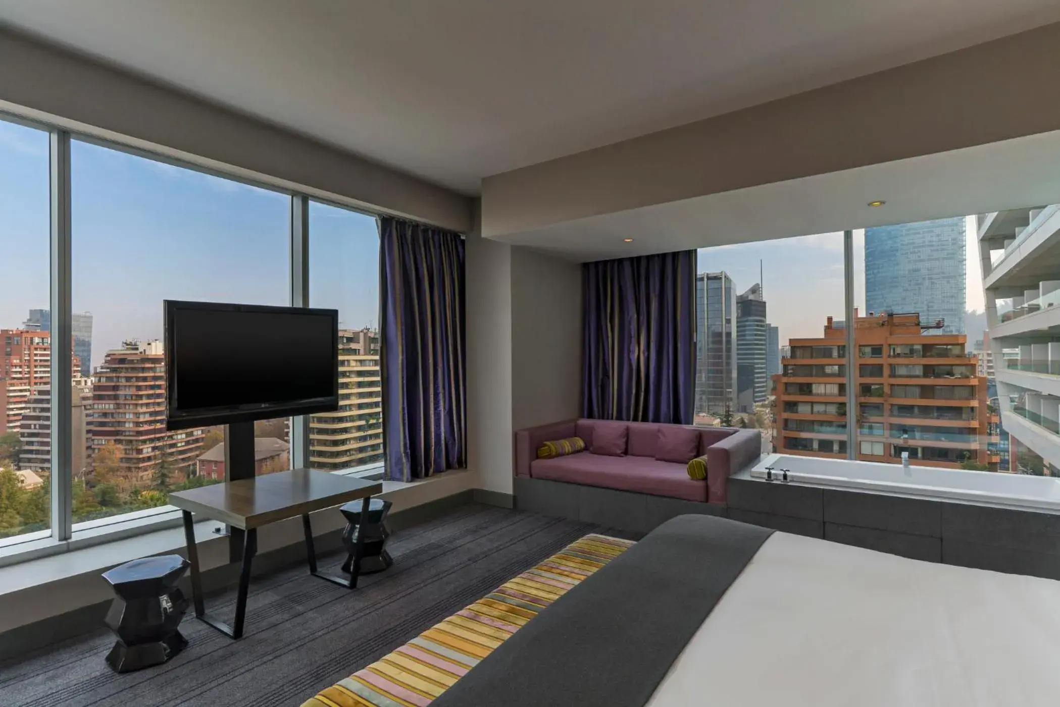 Cool Corner, Guest room, 1 King, City view in W Santiago Cool Corner, Guest room, 1 King, City view in W Santiago