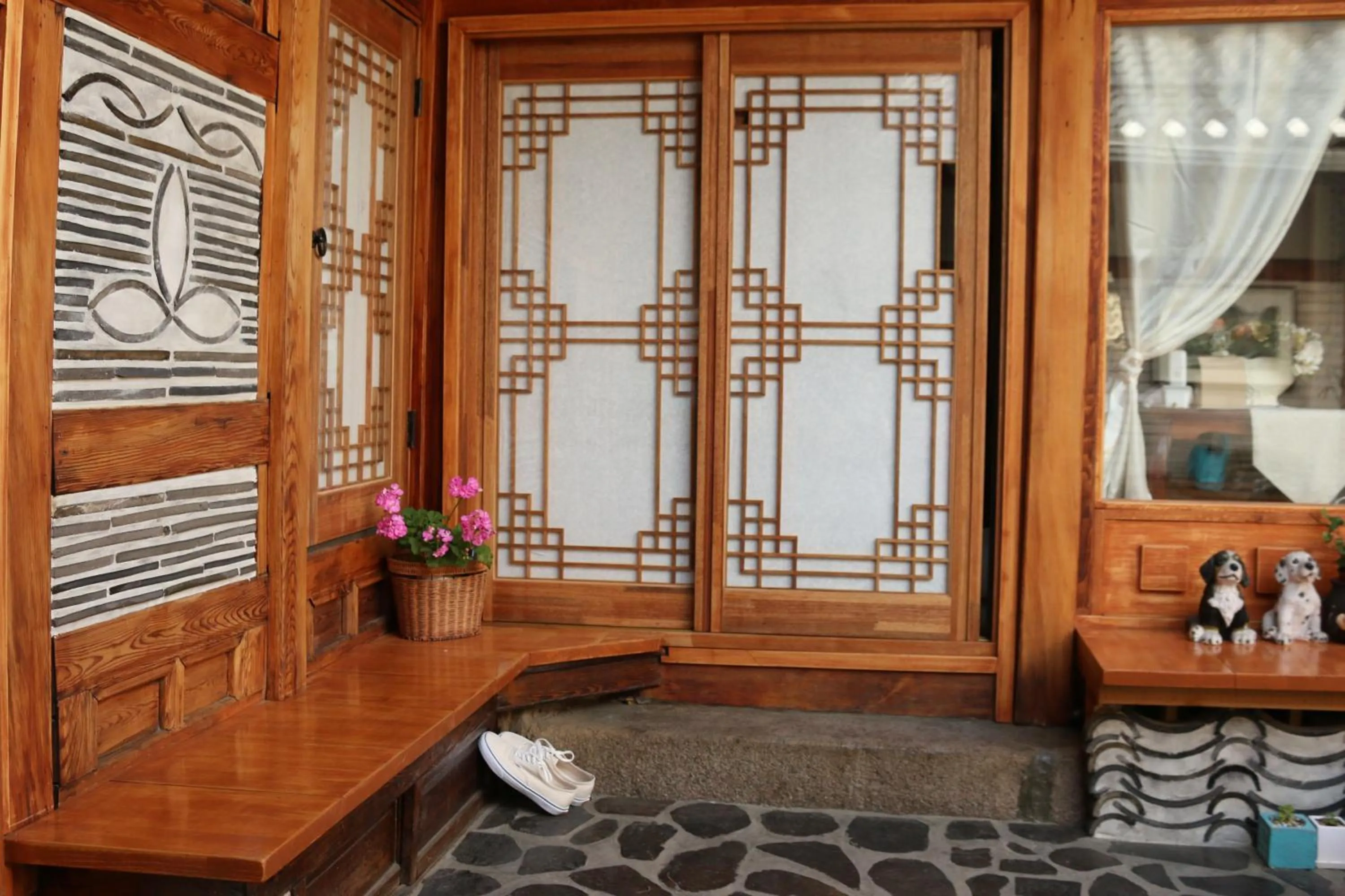 Property building in Dajayon Hanok Stay