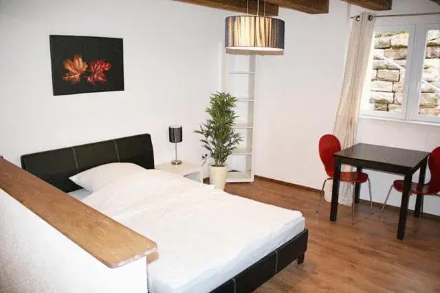 Double Apartment in Hermann's Neue Post Double Apartment in Hermann's Neue Post