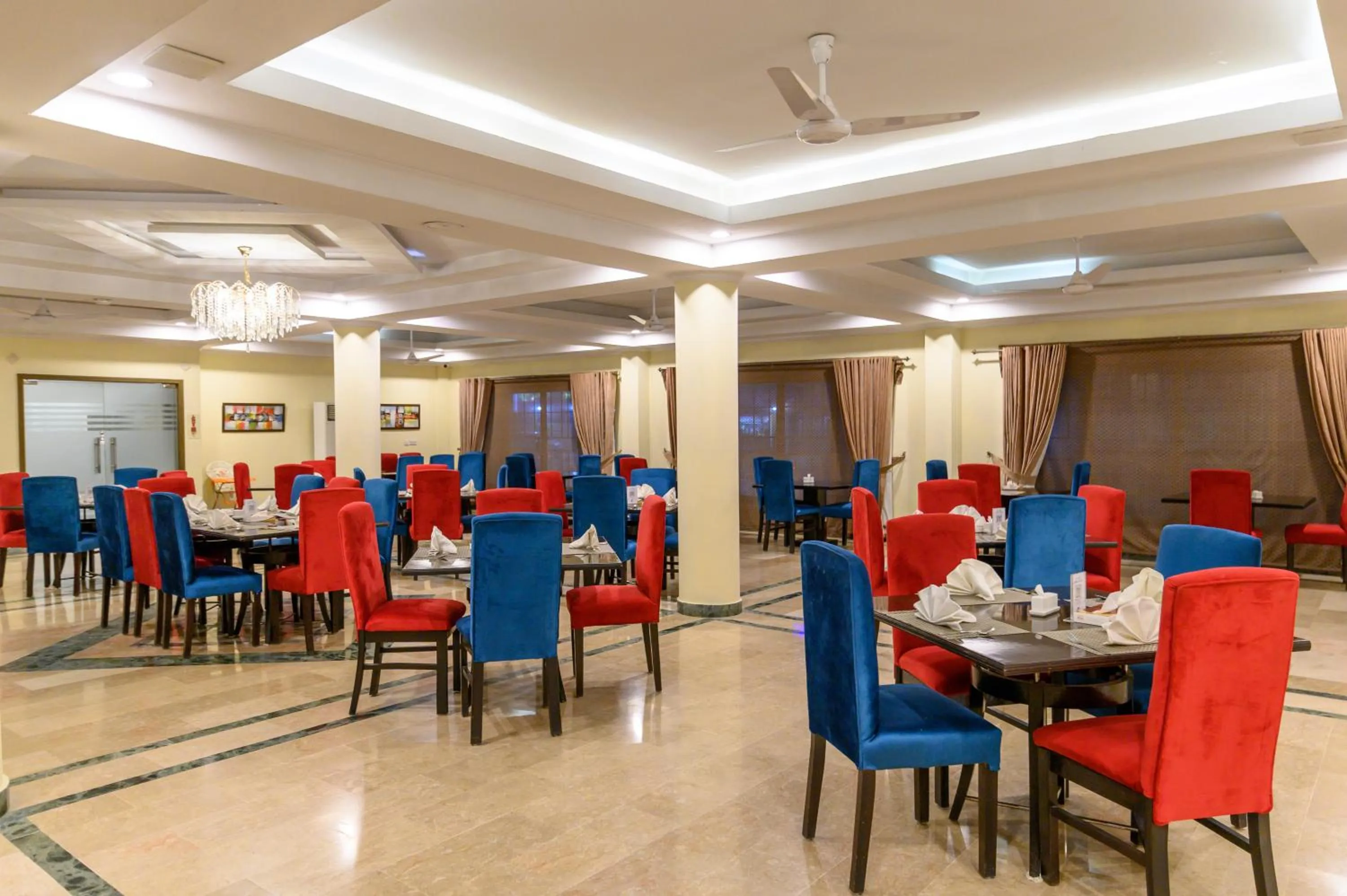 Restaurant/places to eat in Hotel One Abbottabad
