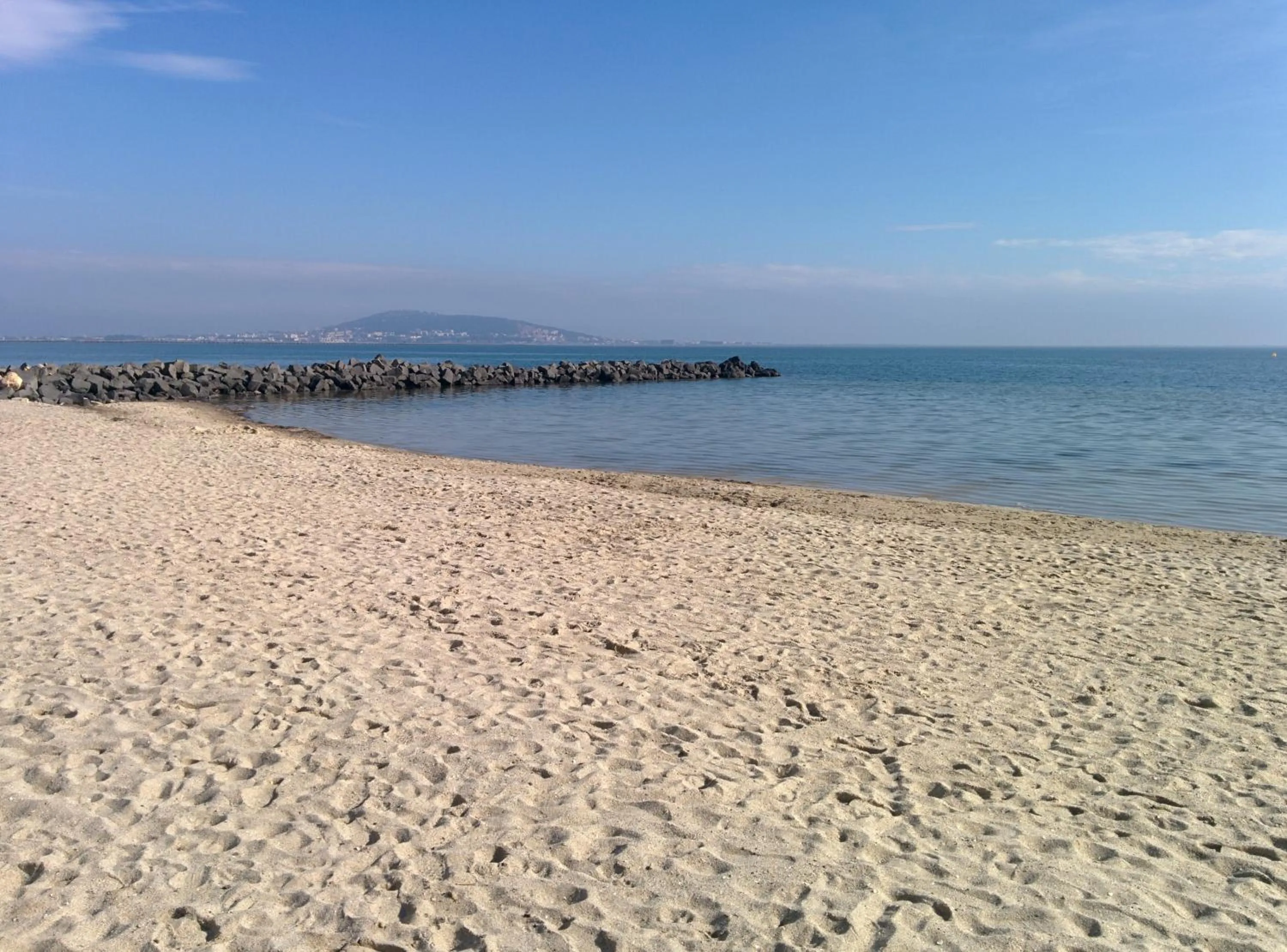 Beach in Hotel Araur