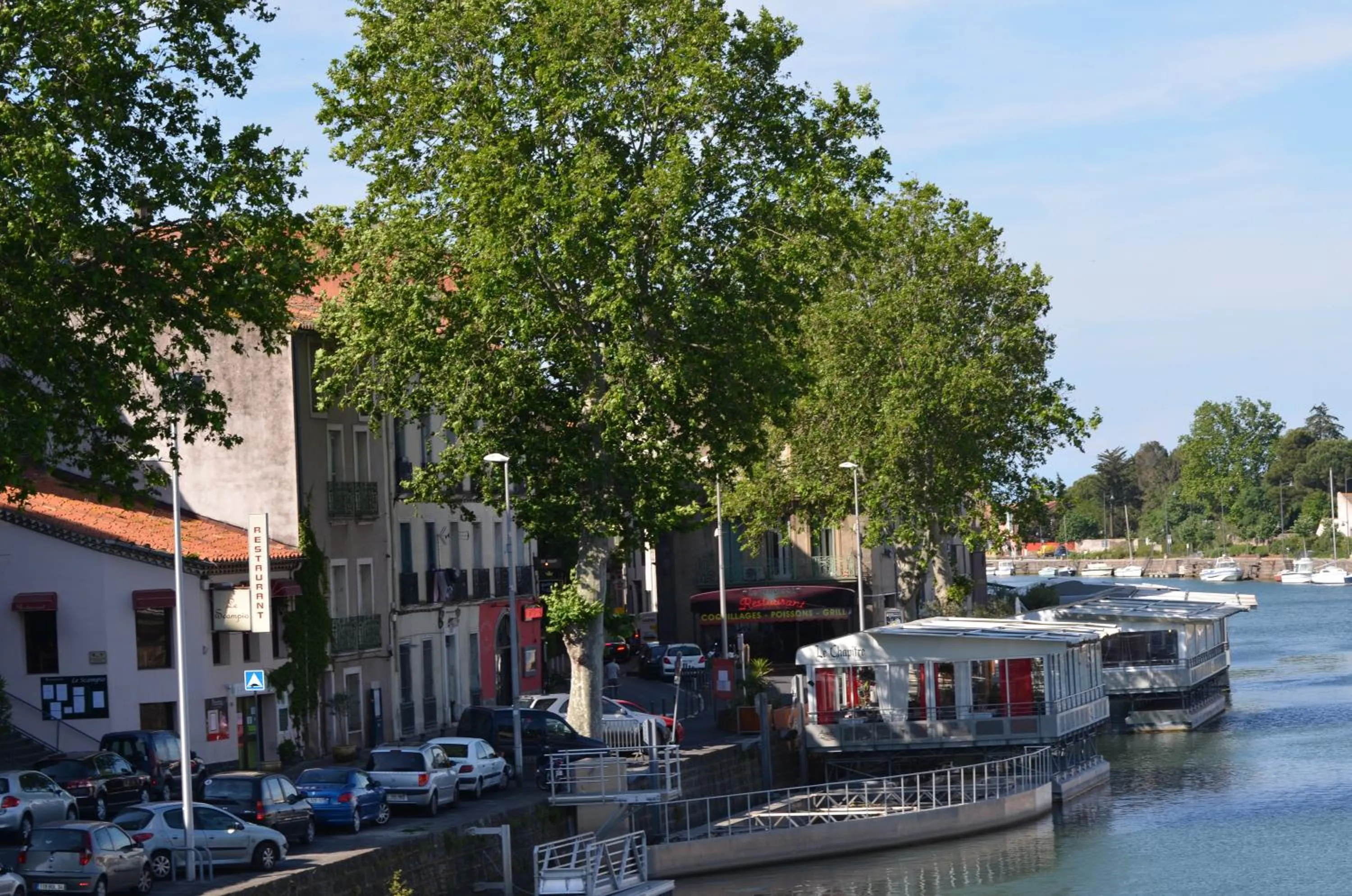 Neighbourhood in Hotel Araur