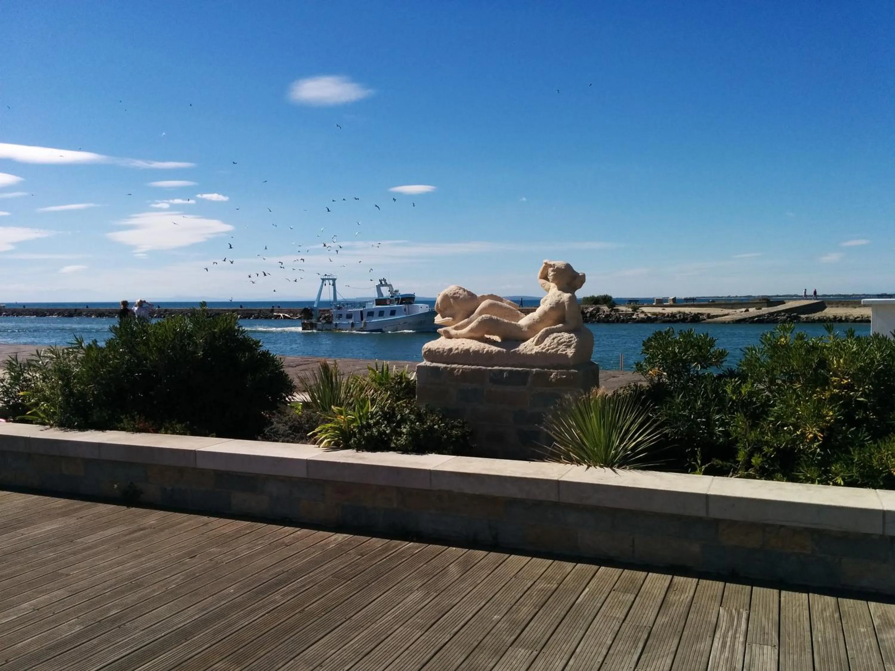 Nearby landmark in Hotel Araur