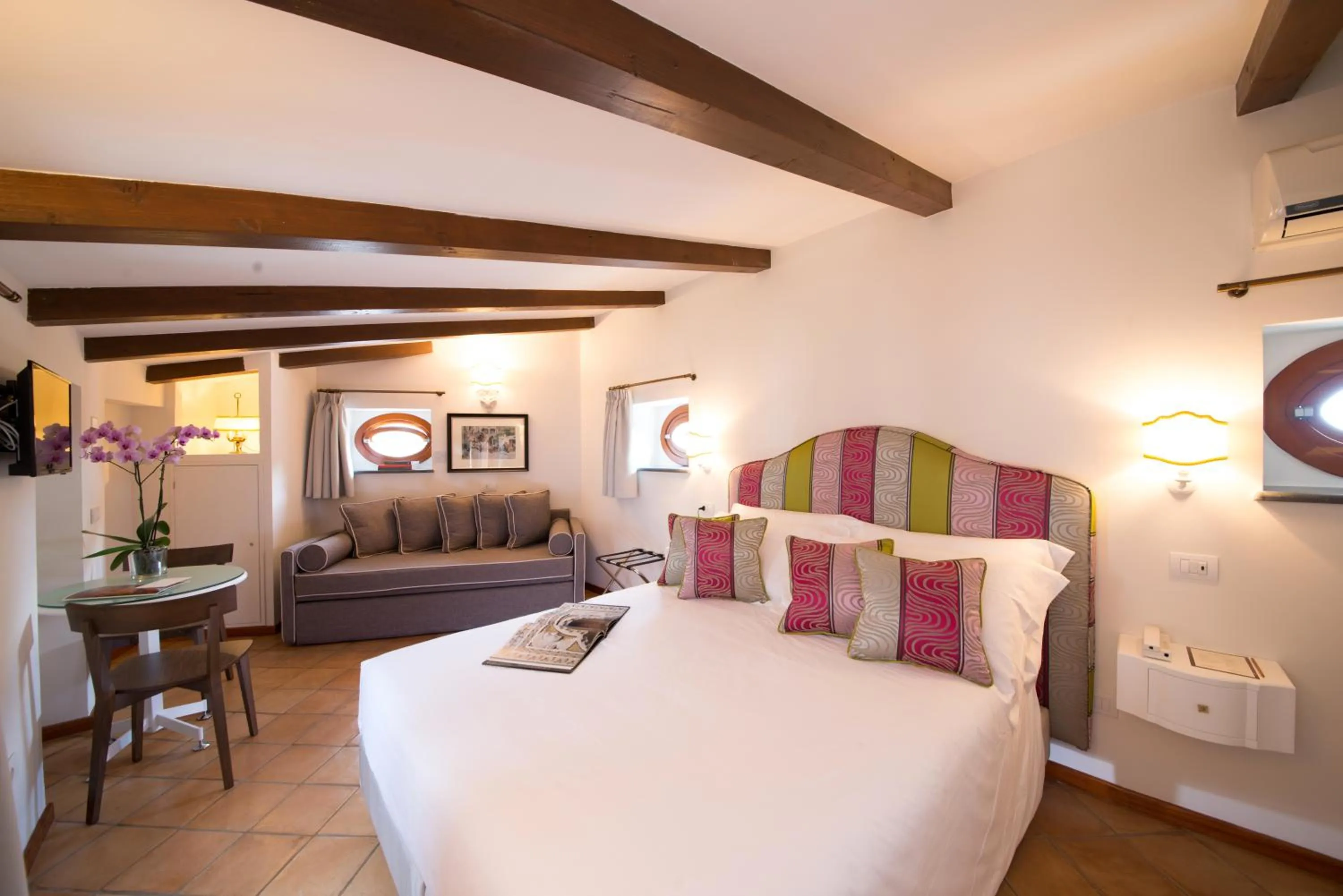 Bedroom, Bed in B&B Maiurè