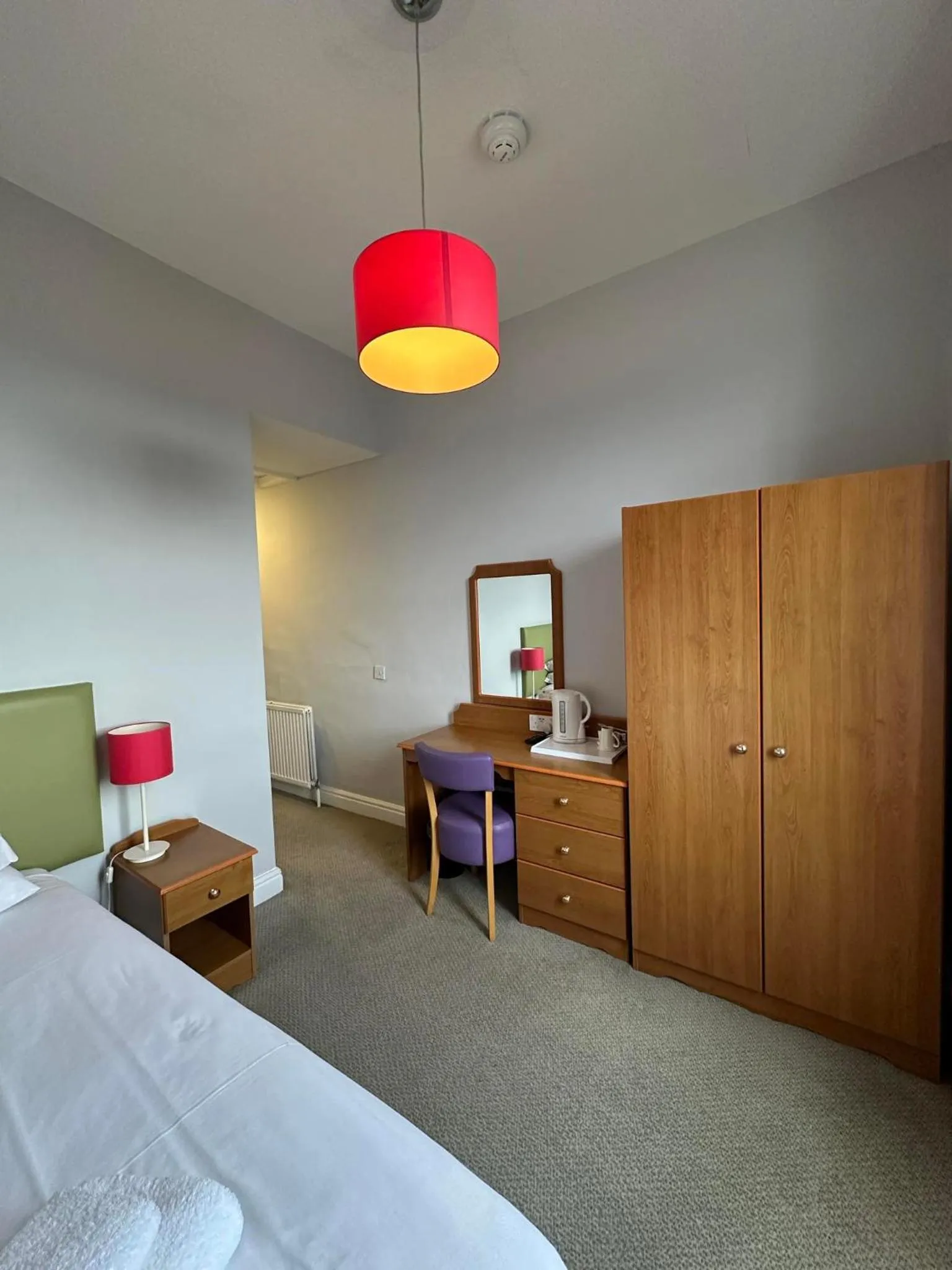 Bed in Windermere Hotel