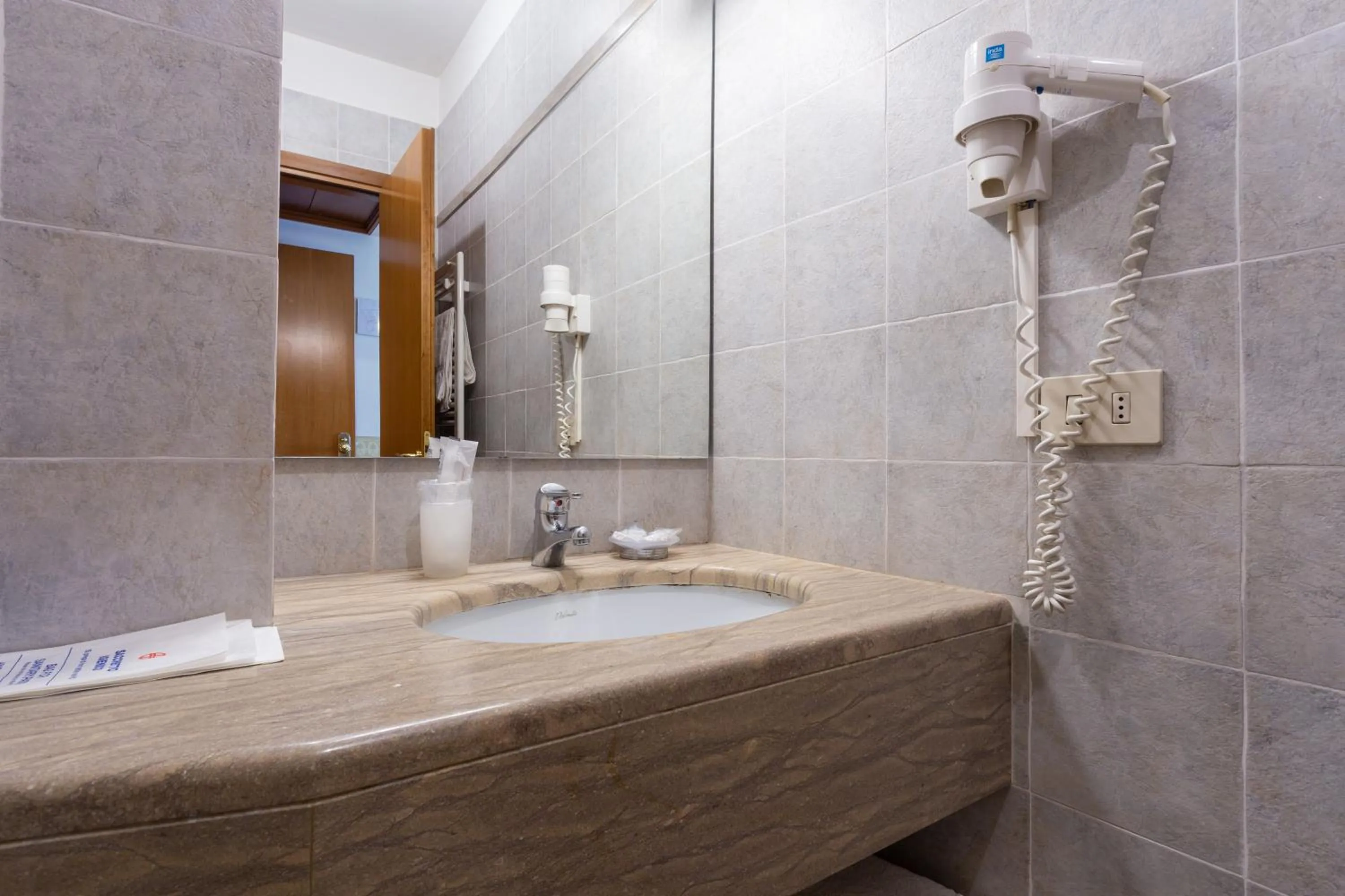 Bathroom in Albergo Il Cacciatore