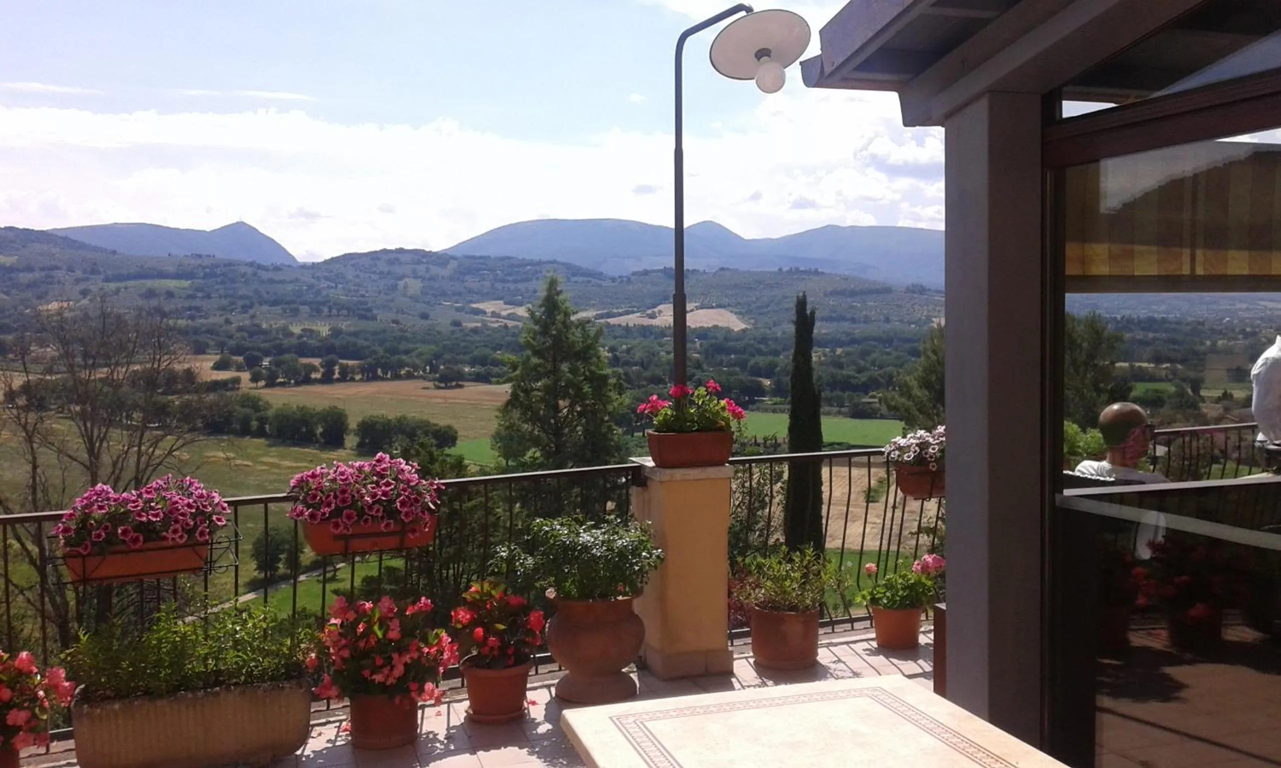 Decorative detail in Albergo Il Cacciatore