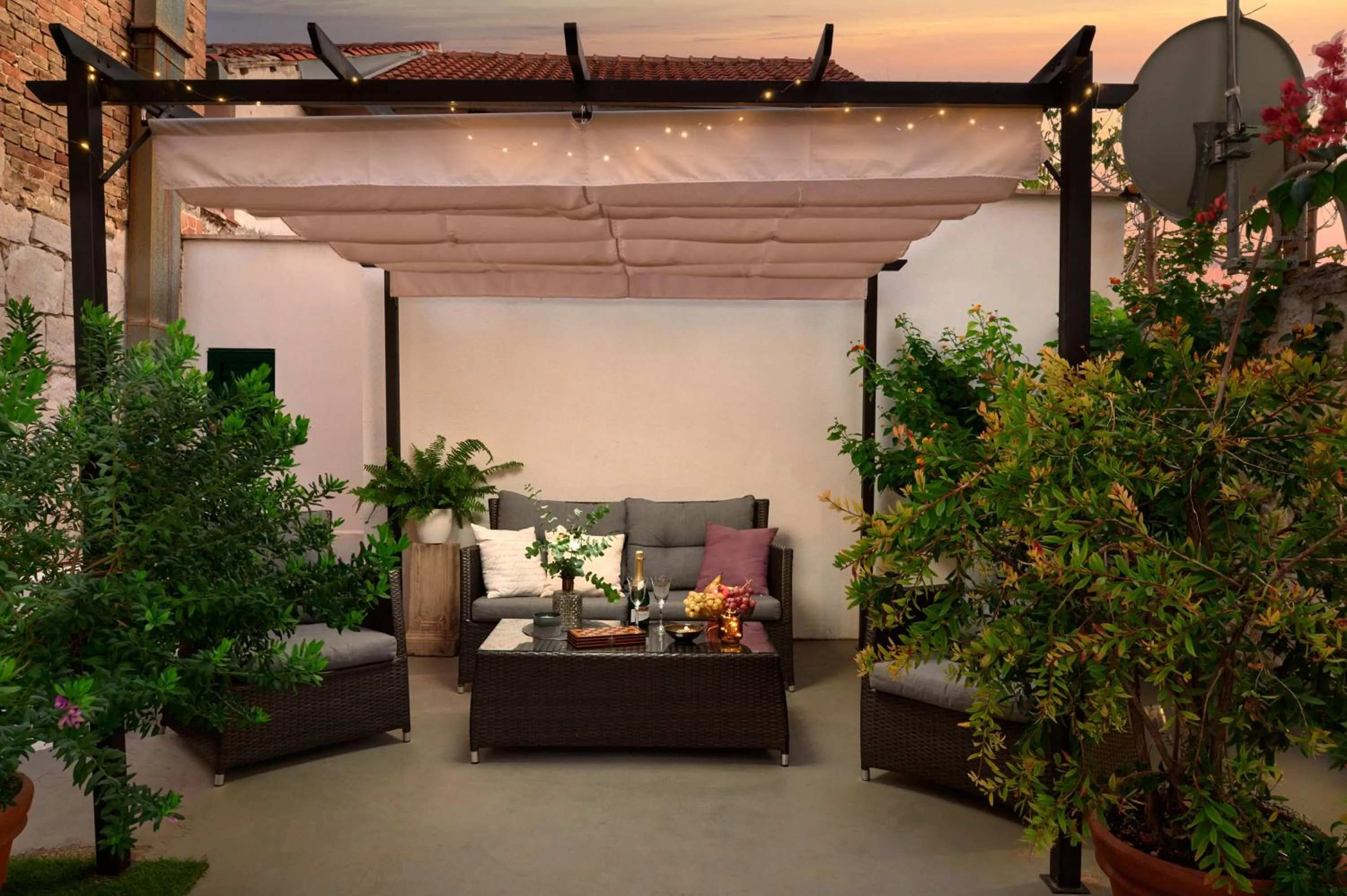 Balcony/Terrace in Lanterna Rooms