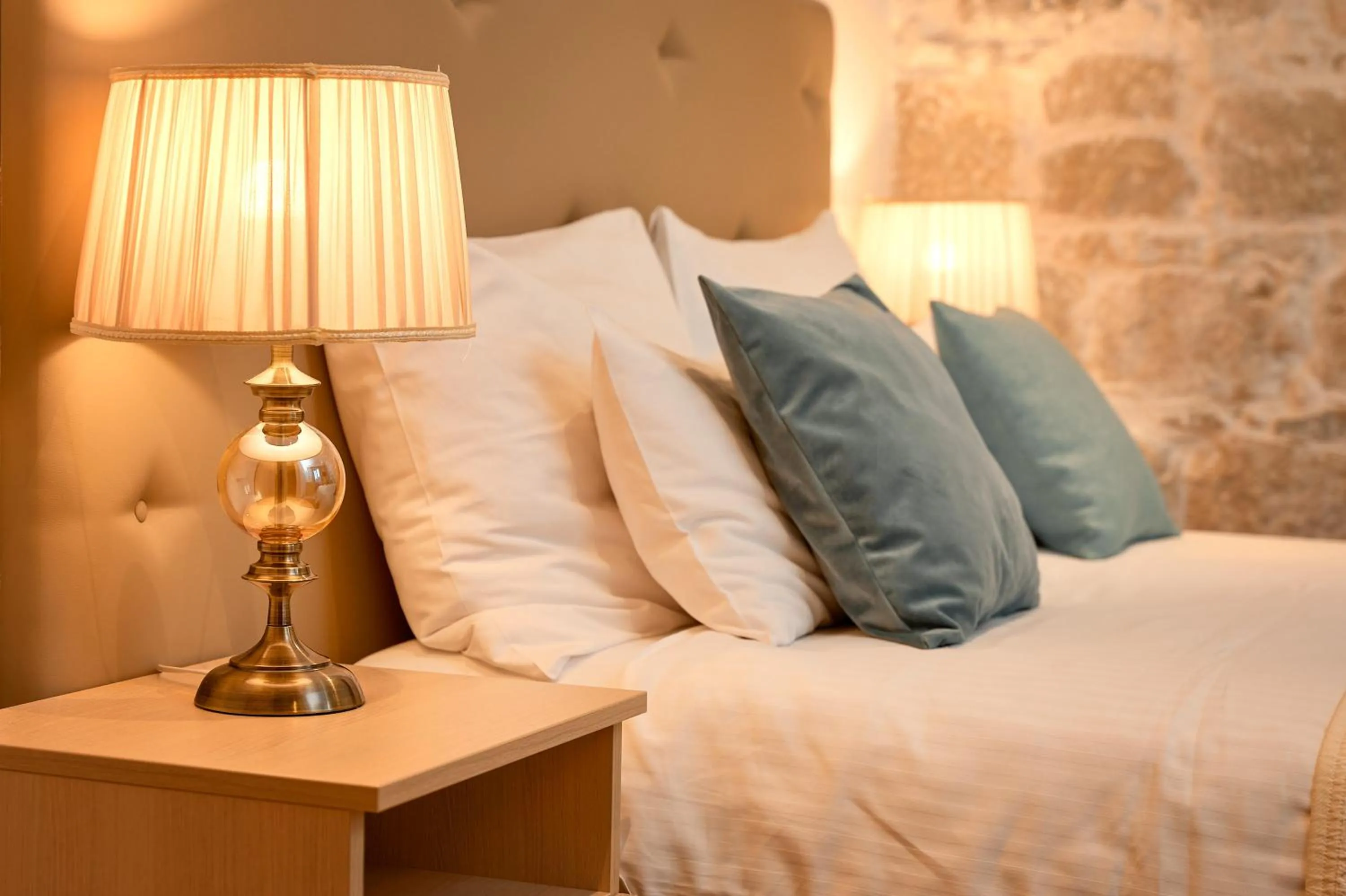 Bed in Lanterna Rooms