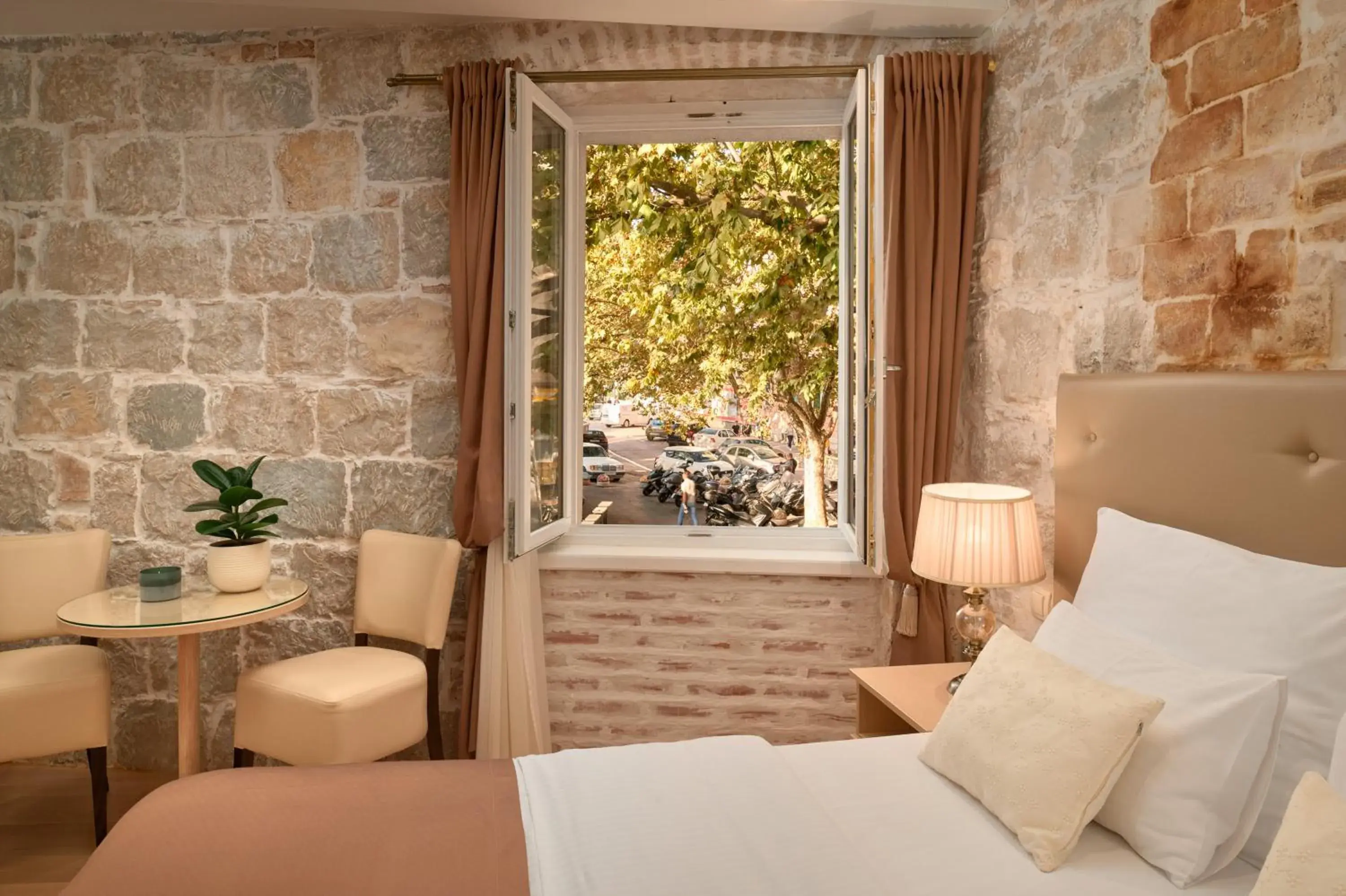 Superior Double or Twin Room in Lanterna Rooms Superior Double or Twin Room in Lanterna Rooms