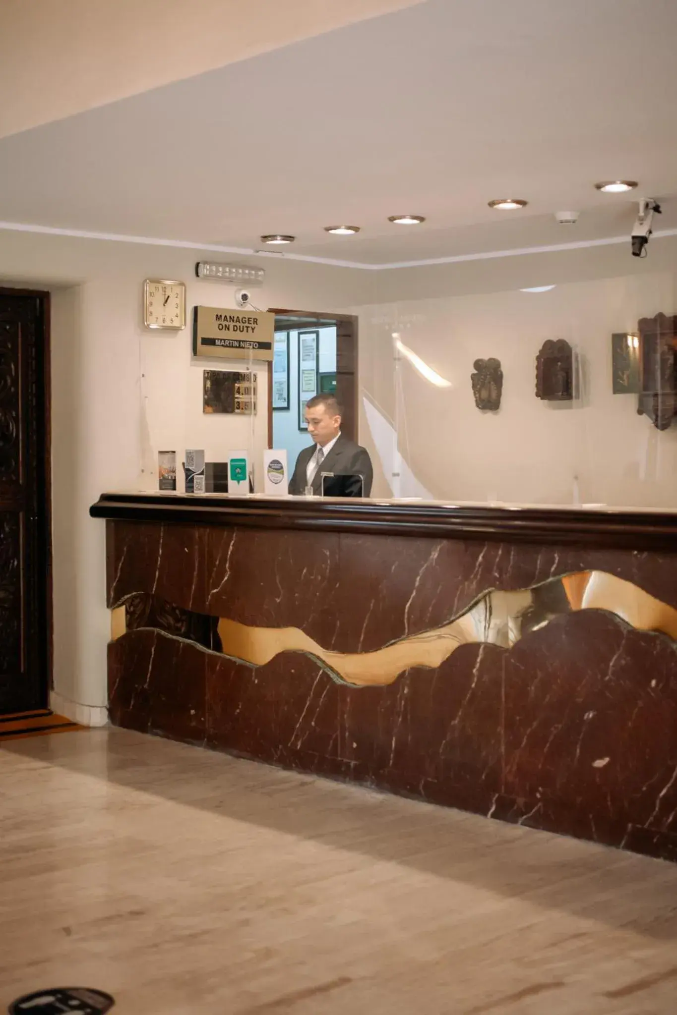 Lobby or reception in Hotel Carrera Lobby or reception in Hotel Carrera