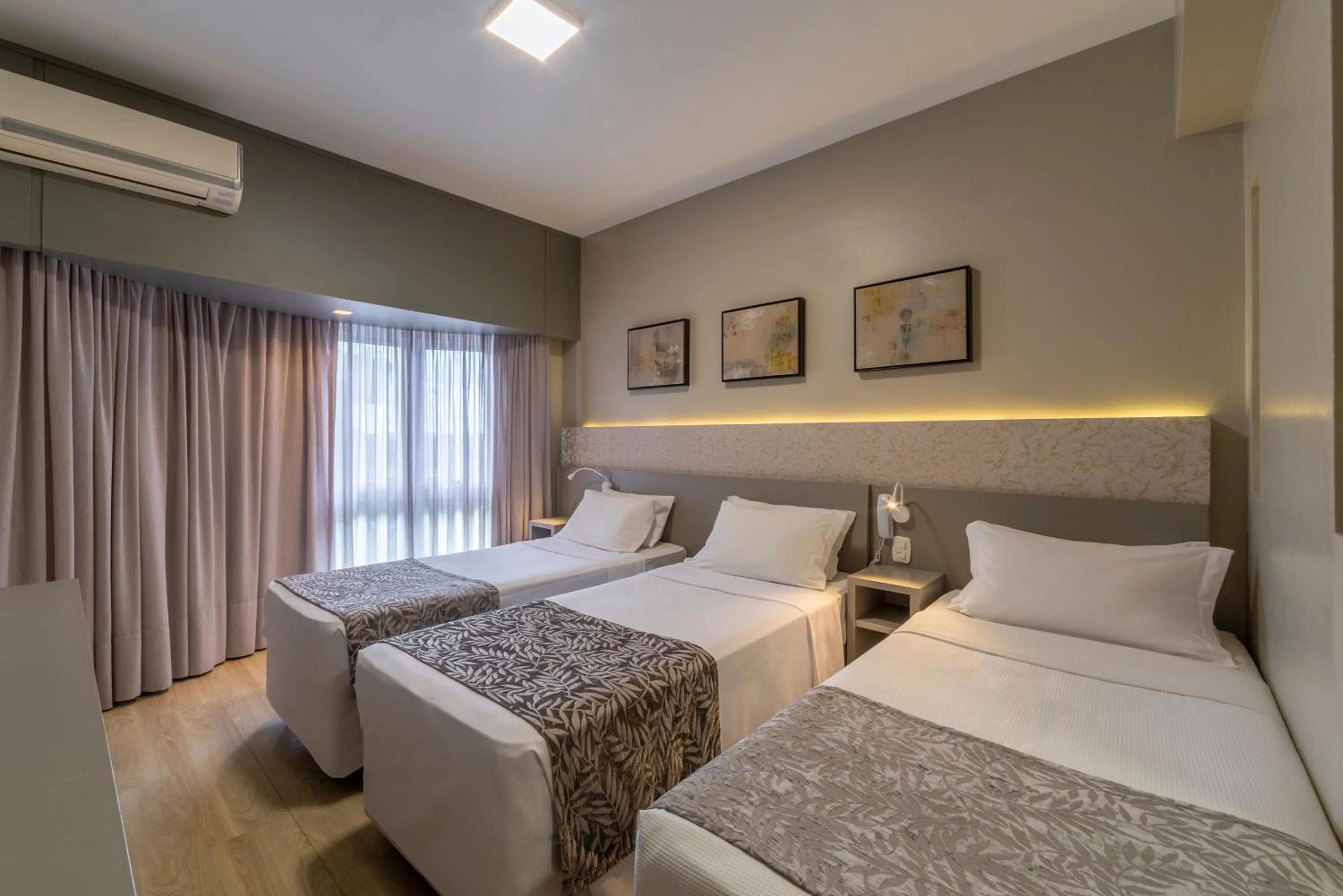 Bedroom, Bed in Hotel Laghetto Siena Gramado