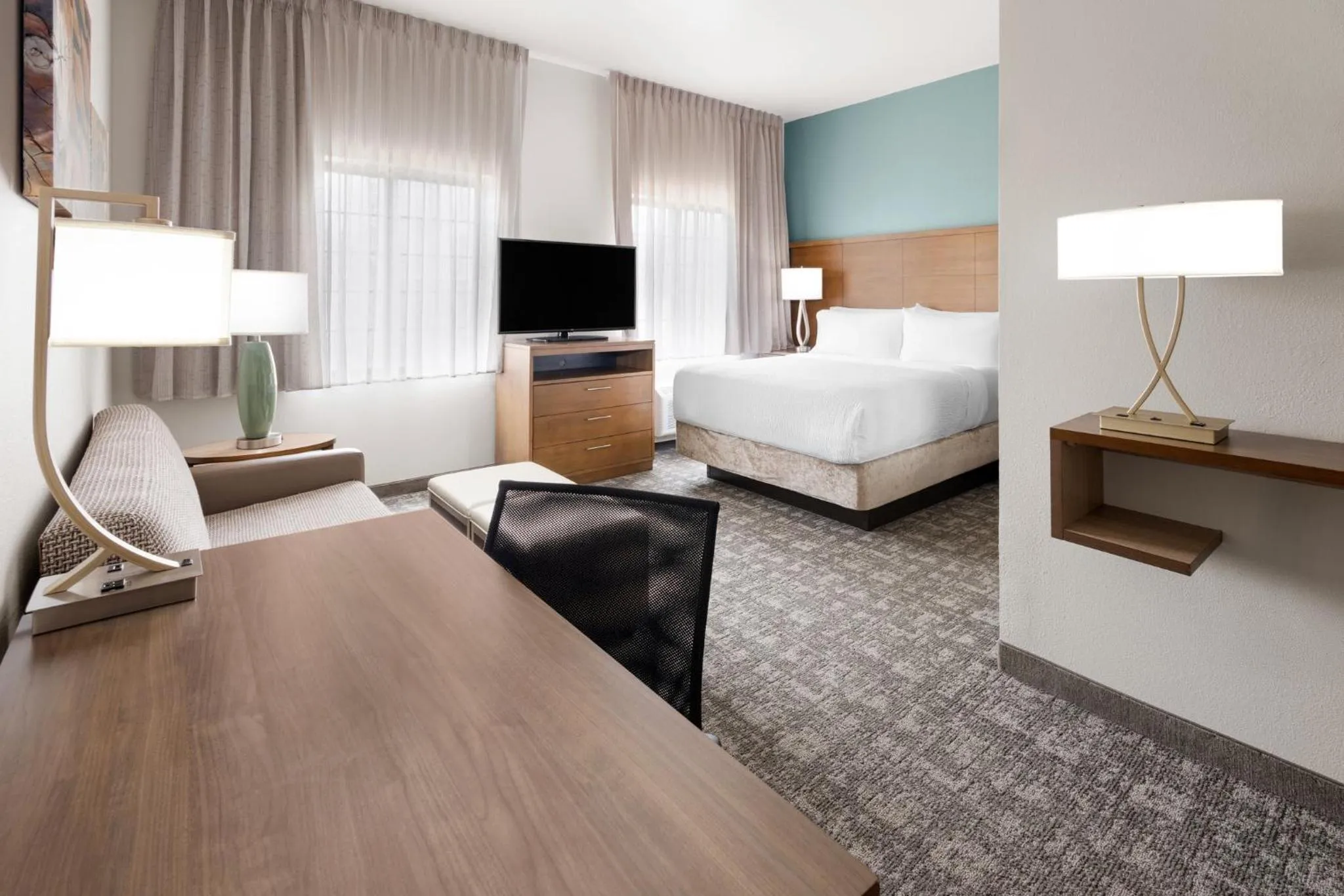 Photo of the whole room, Bed in Staybridge Suites Harrisburg-Hershey by IHG