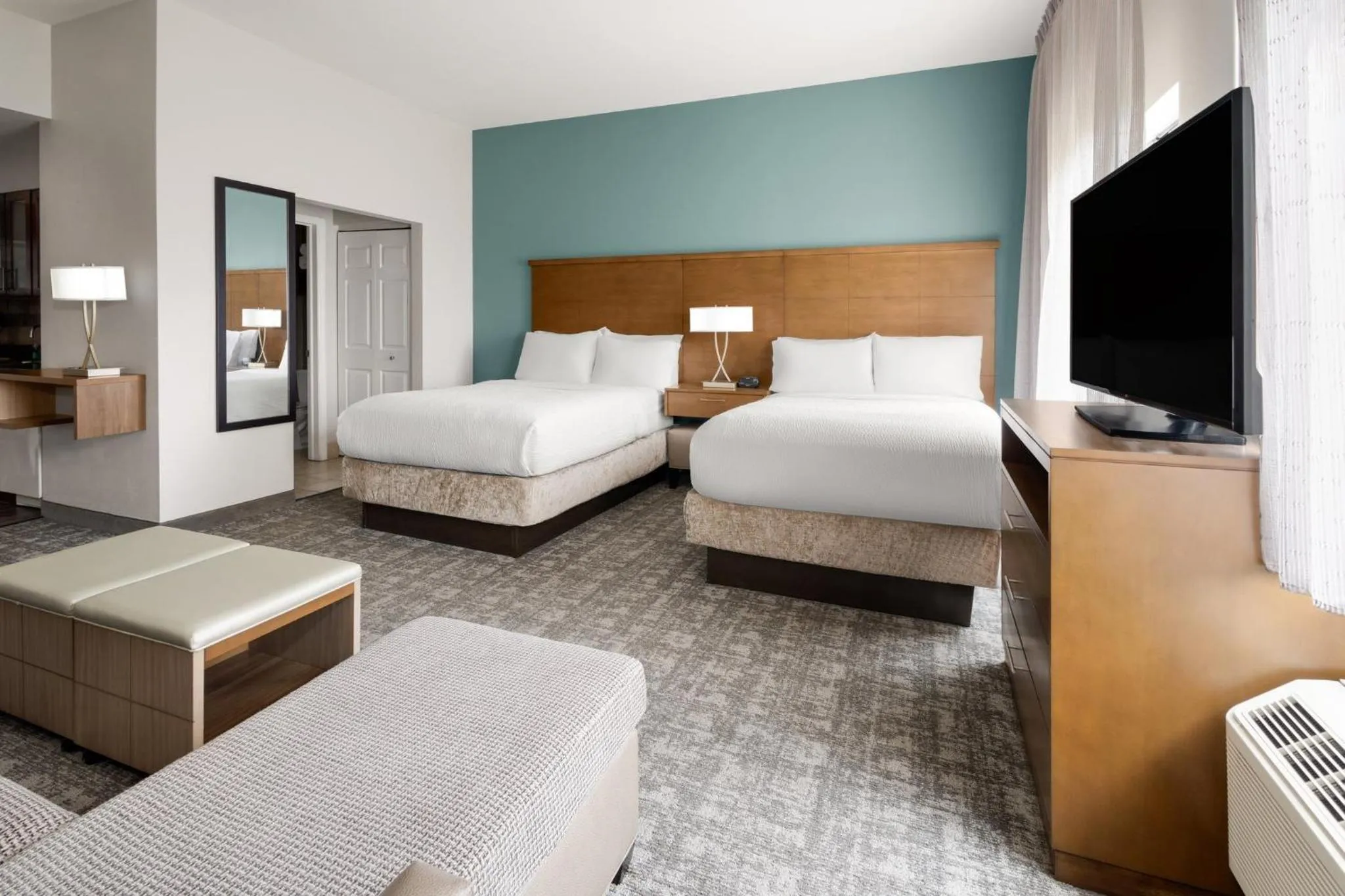 Photo of the whole room, Bed in Staybridge Suites Harrisburg-Hershey by IHG