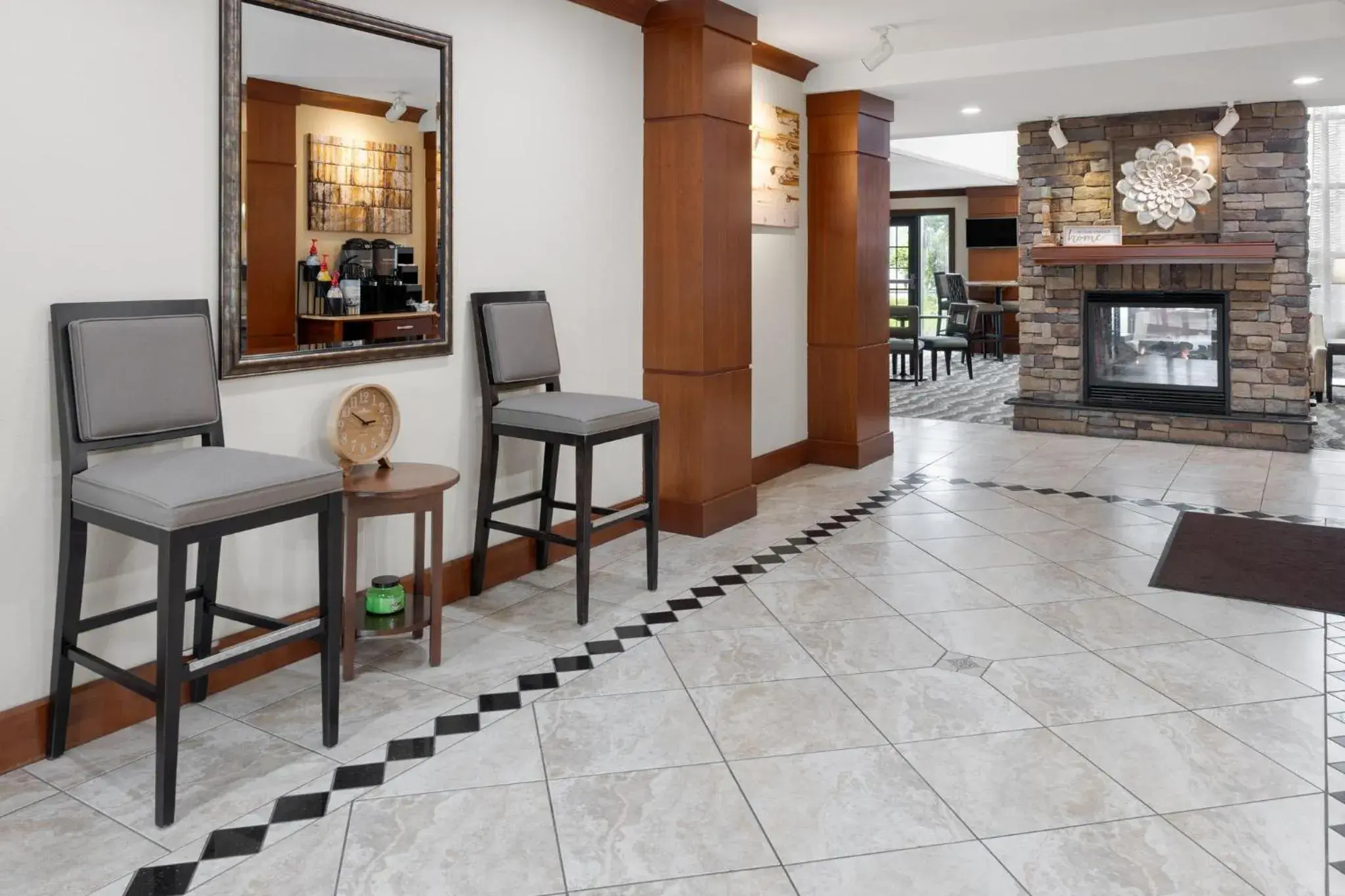 Property building in Staybridge Suites Harrisburg-Hershey by IHG Property building in Staybridge Suites Harrisburg-Hershey by IHG